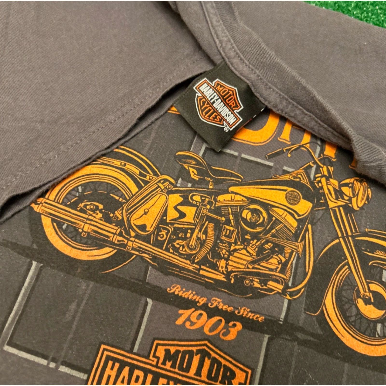 Harley Davidson VINTAGE Harley-Davidson Motorcycle T-Shirt XL Gray 90s Y2K Biker Grunge Hip Hop Motorcycle Punk USA Logo Classic Shirt Men Size US XL / EU 56 / 4 - 2 Thumbnail