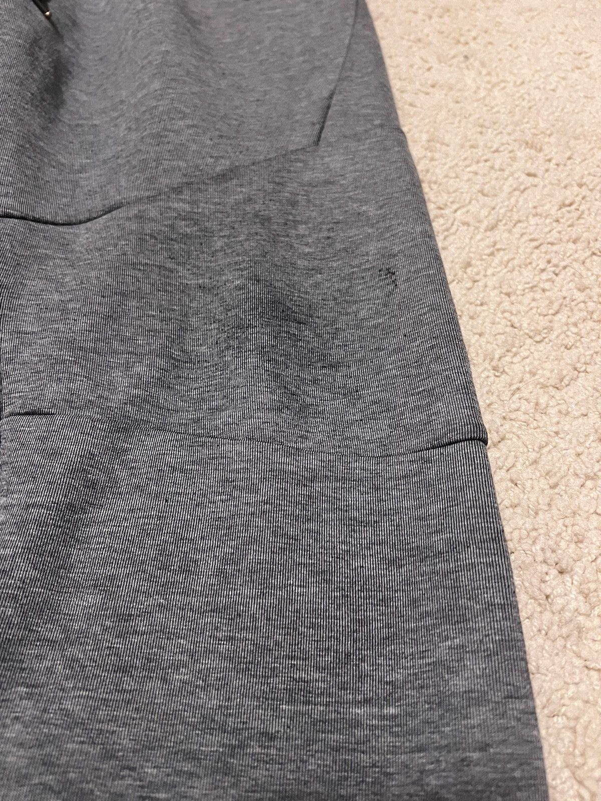 Nike Nike tech fleece joggers (1) Size US 32 / EU 48 - 3 Thumbnail