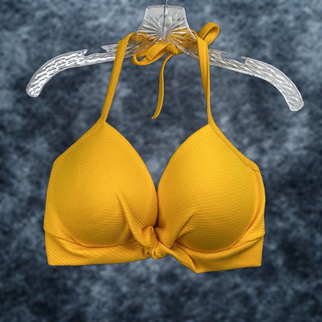 Vintage Shade & Shore Bikini Top 36DD Gold Twist Back Closure Double Hook Straps Lined Swim Beach Womens DD Size XS / US 0-2 / IT 36-38 - 1 Thumbnail