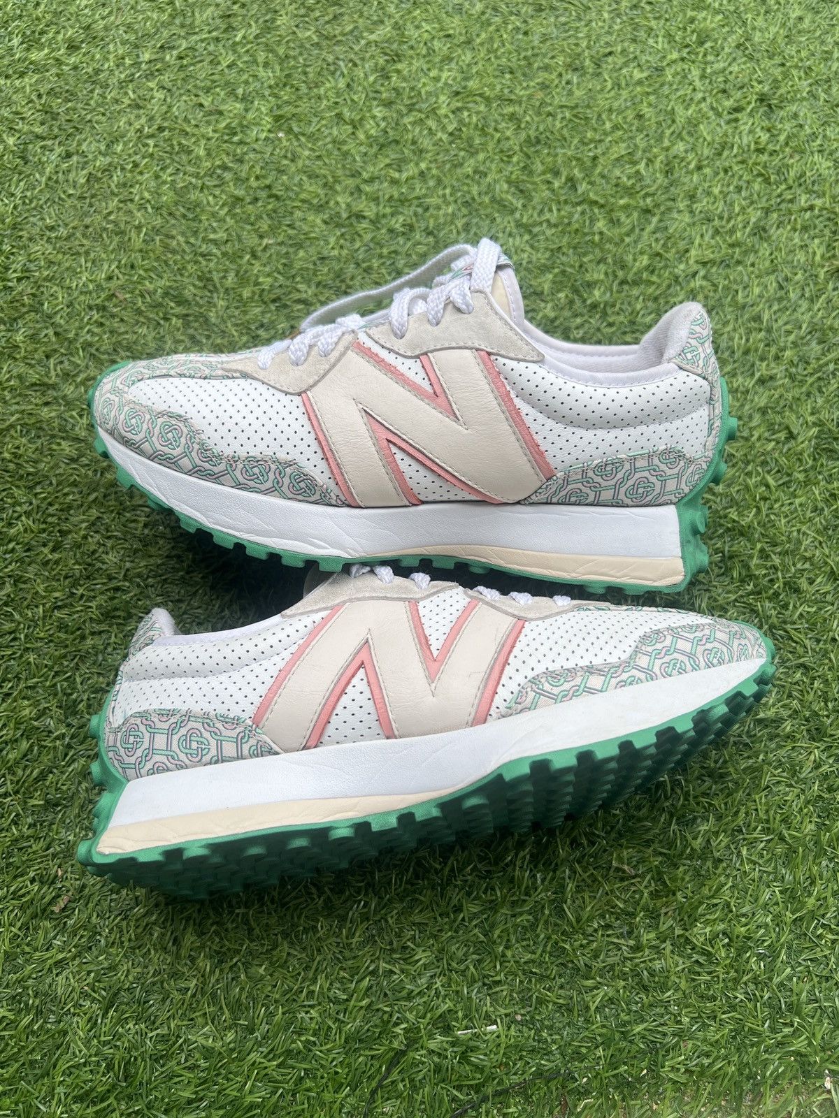 Casablanca × New Balance Sample New Balance x Casablanca 327 Munsell White Green Size US 7.5 / IT 37.5 - 2 Thumbnail