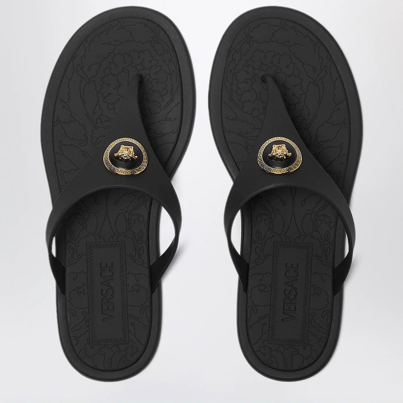 Versace o1d2blof0426 Rubber Sandals Slippers in Black Size US 7 / IT 37 - 3 Thumbnail