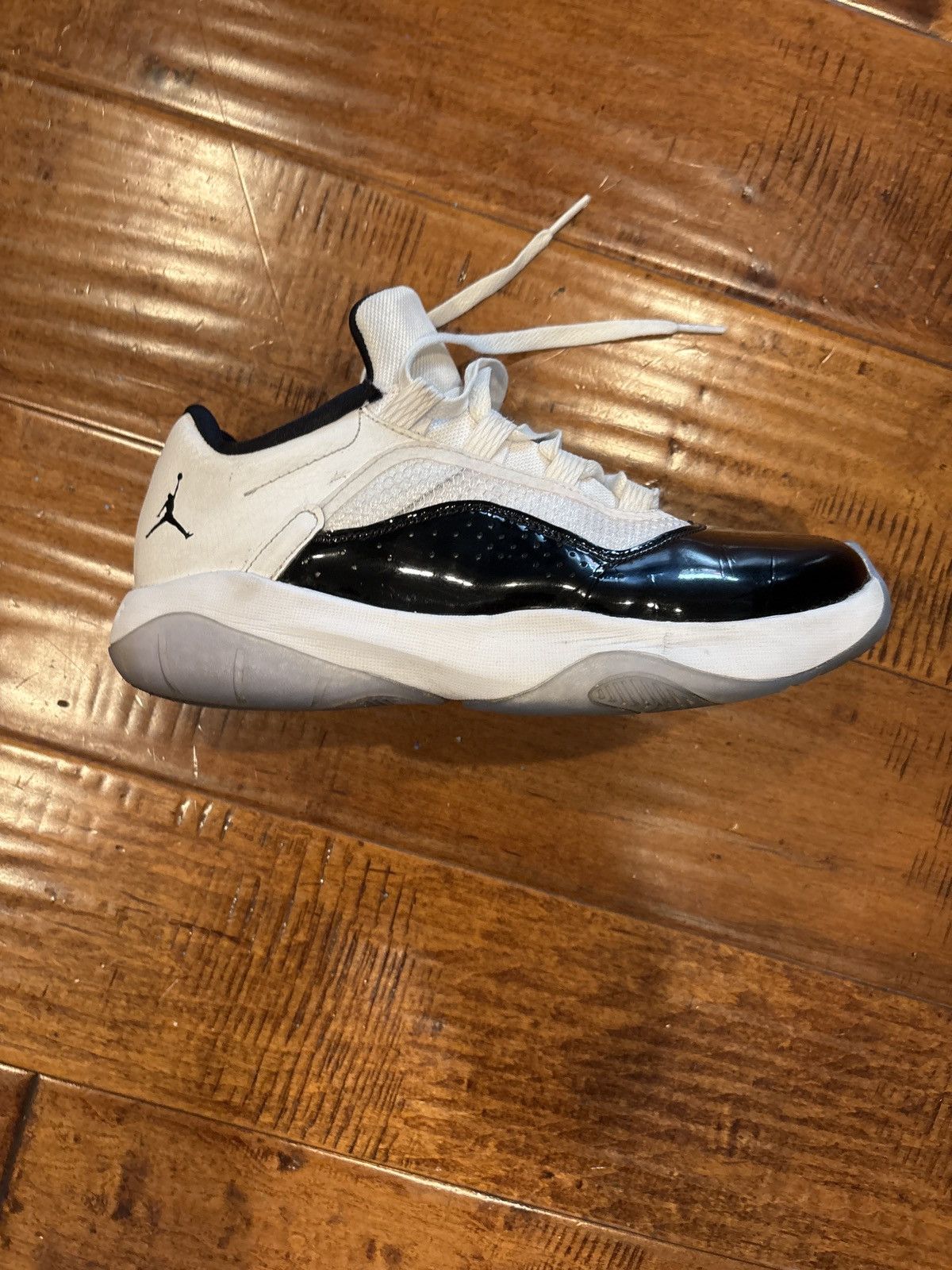 Jordan Brand Jordan 11 cmft Size US 7 / EU 40 - 6 Thumbnail