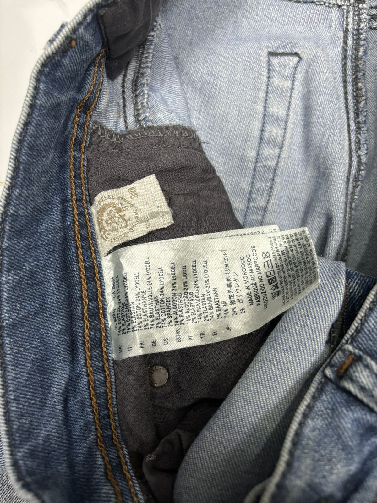 Diesel × Jean Vintage Diesel Slim Carrot Denim Jeans Size US 32 / EU 48 - 12 Thumbnail