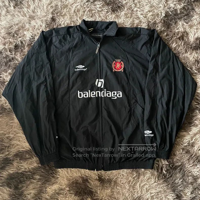 Balenciaga Balenciaga Manchester United jersey jacket windbreaker Size US XS / EU 42 / 0 - 1 Thumbnail