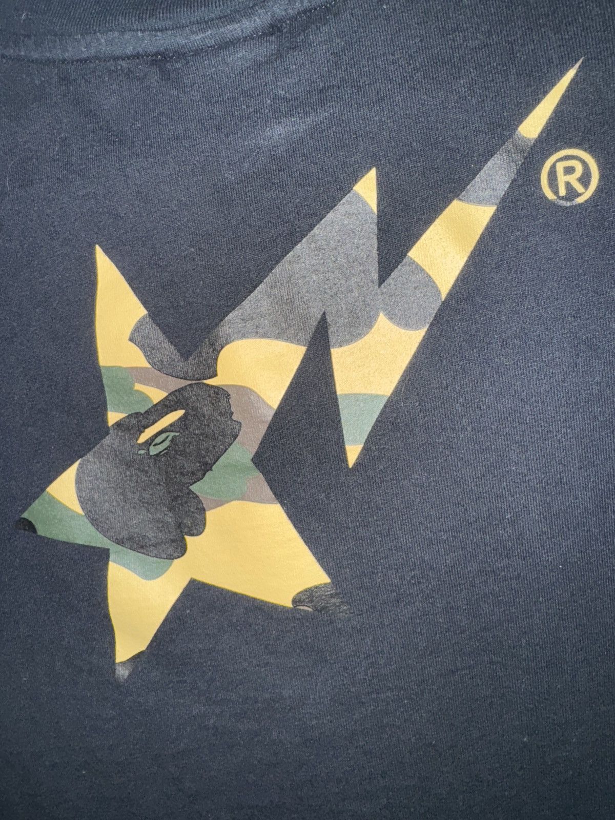 Bape Bape Sta star logo tee in black with green camo Size XS / US 0-2 / IT 36-38 - 7 Thumbnail