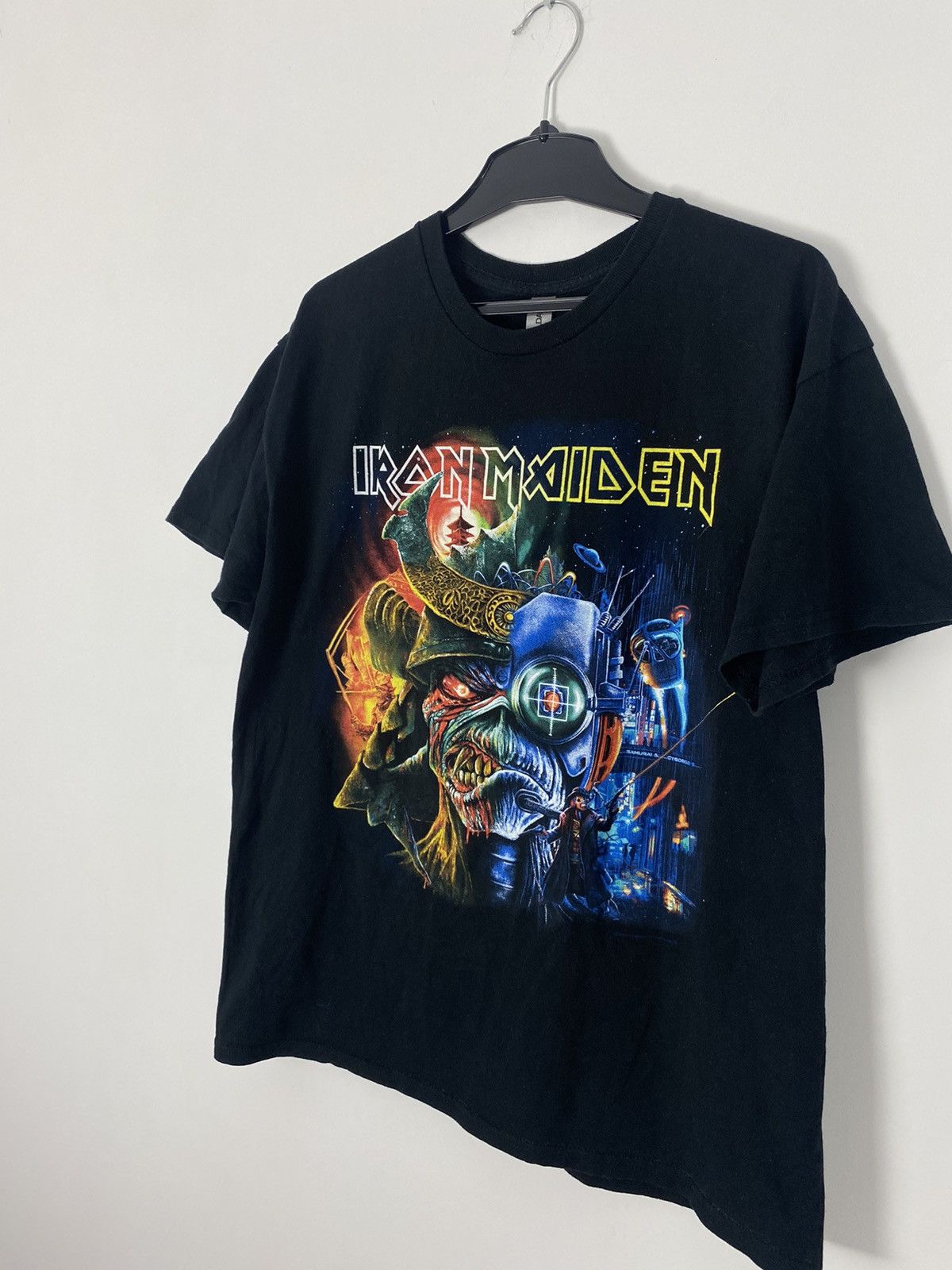 Band Tees Iron Maiden The Future Past Tour 2023 Tee rare y2k Size US L / EU 52-54 / 3 - 9 Thumbnail