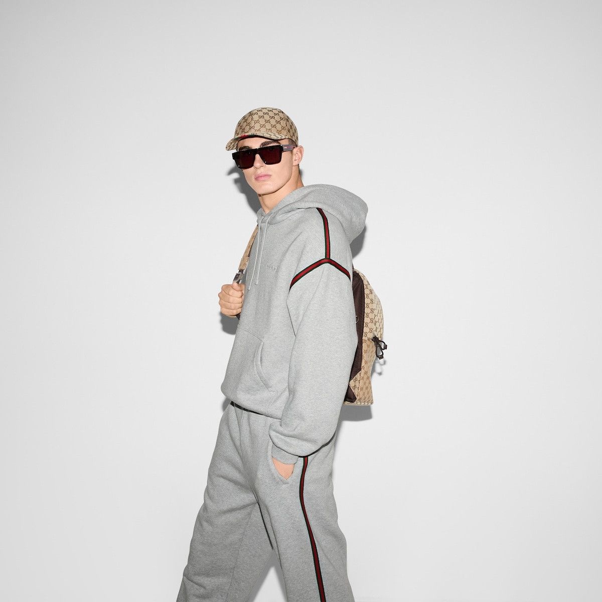 Gucci o1s1wg110925 Cotton Jersey Hooded Sweatshirt With Web Grey Size US L / EU 52-54 / 3 - 6 Thumbnail