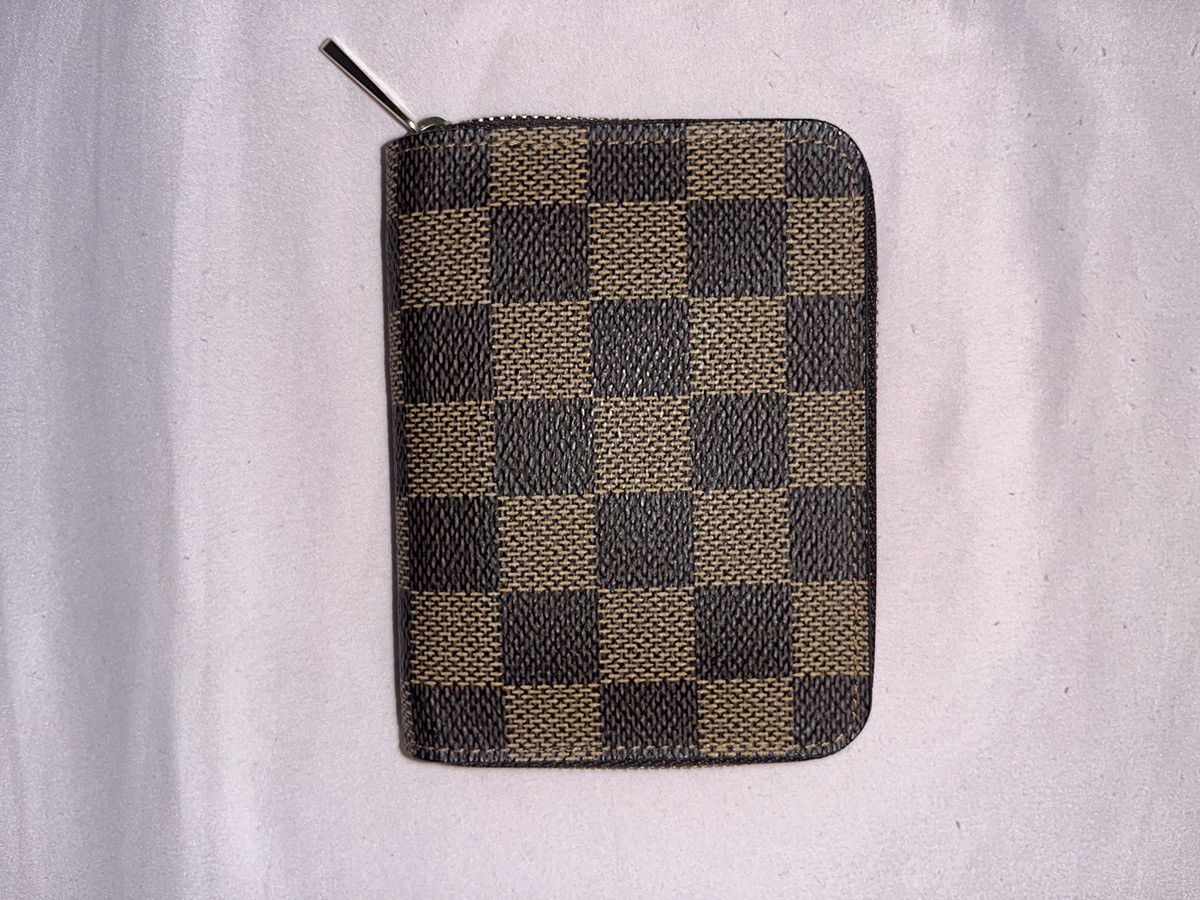 Louis Vuitton Authentic Zippy Coin Purse Size ONE SIZE - 7 Thumbnail