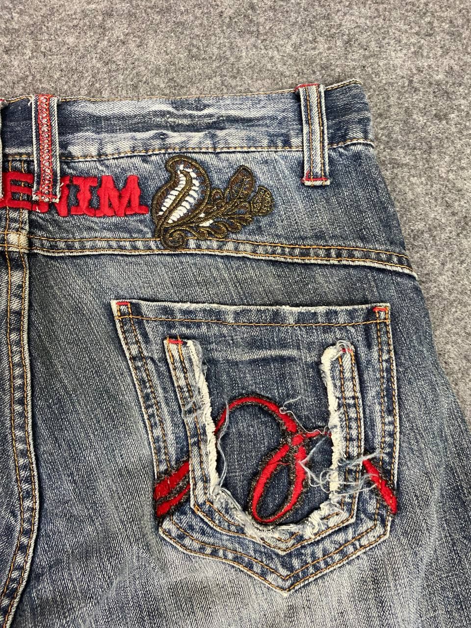 Japanese Brand japanese brand nice faded design denim Size US 33 - 5 Thumbnail