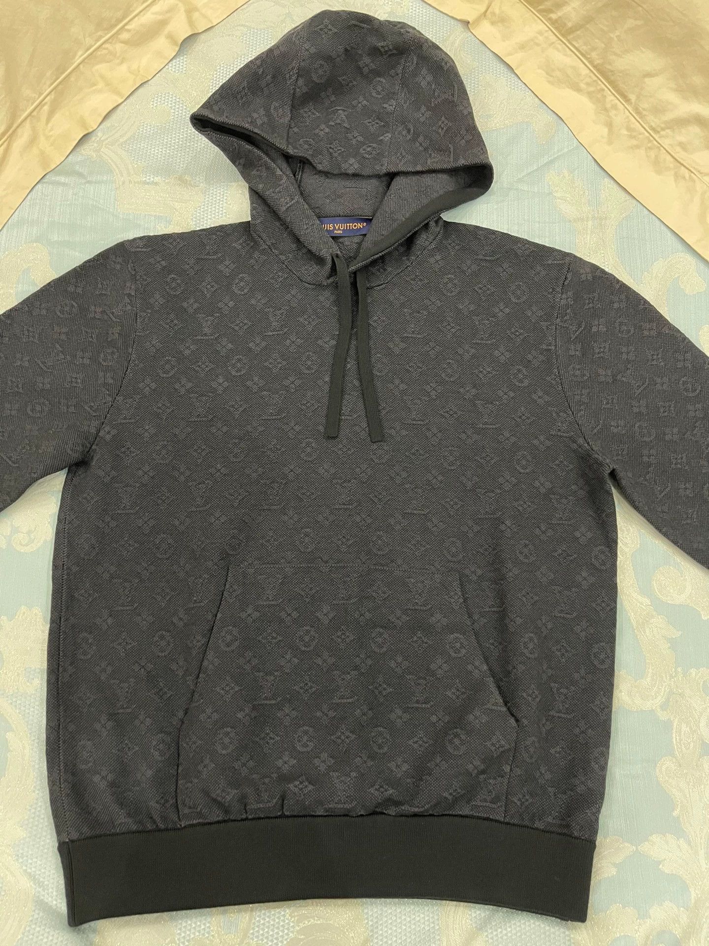 Louis Vuitton LV Full Logo Wool Sweatshirt M (New) Size US M / EU 48-50 / 2 - 1 Thumbnail