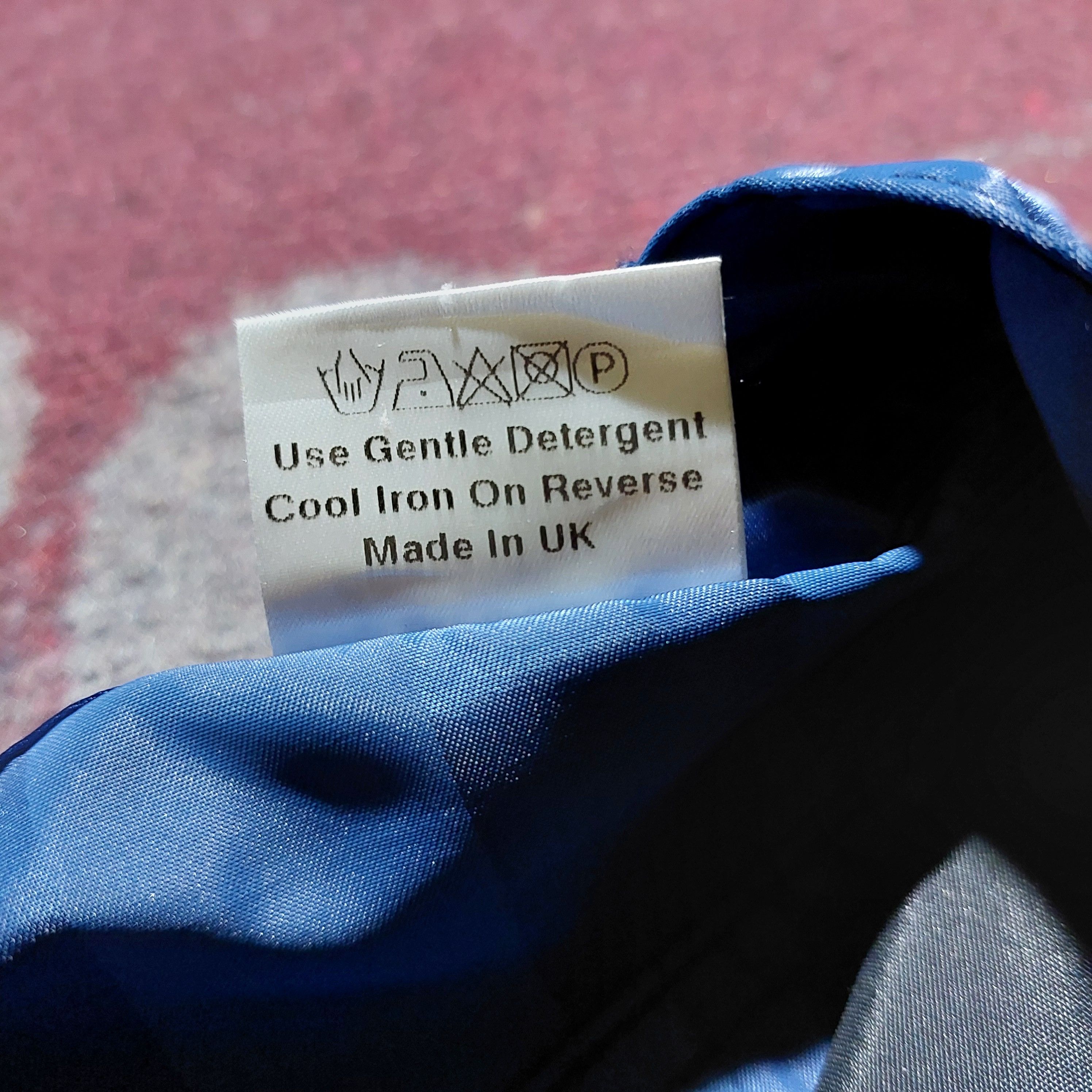 Dexter Wong 90's Dexter Wong UK blue stripe nylon pants Size US 28 / EU 44 - 13 Thumbnail