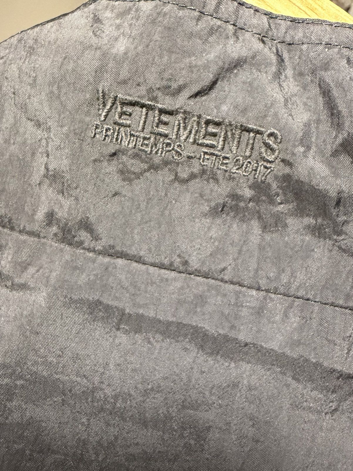Vetements VETEMENTS SS 17 REEBOK X VETEMENTS REWORKED TRACK JACKET Size US S / EU 44-46 / 1 - 4 Thumbnail