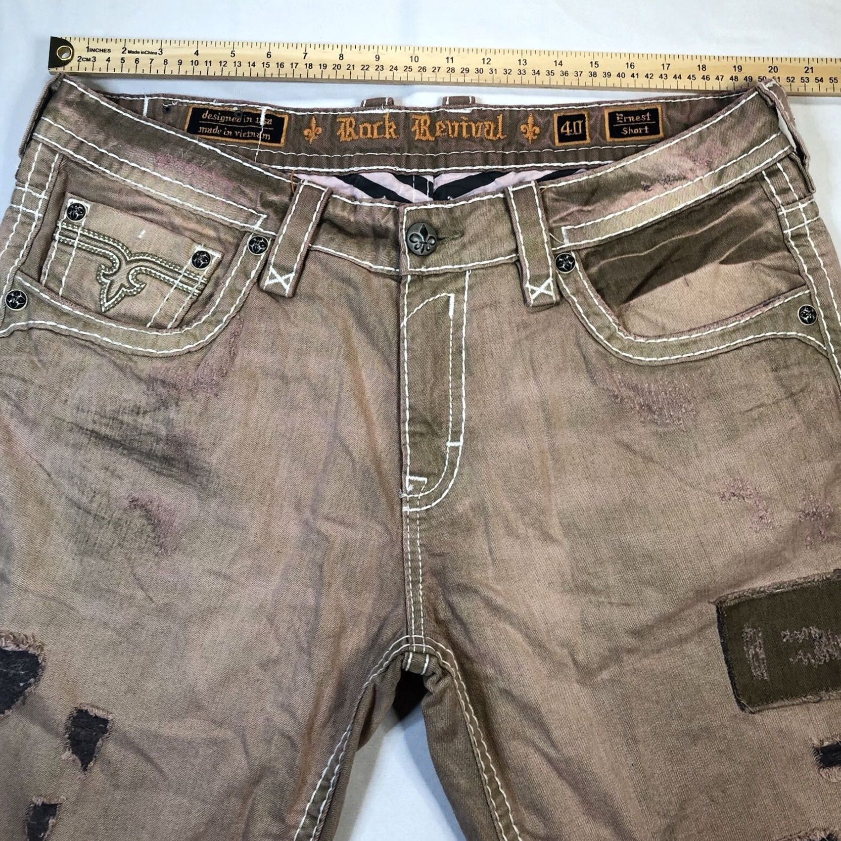 Vintage Rock Revival Ernest Mens 40 Pink Jean Shorts Studded Patchwork Distressed 13" Inseam Regular Fit Blood Line Rock Revival Ernest Men's Shorts Size US 40 / EU 56 - 3 Thumbnail