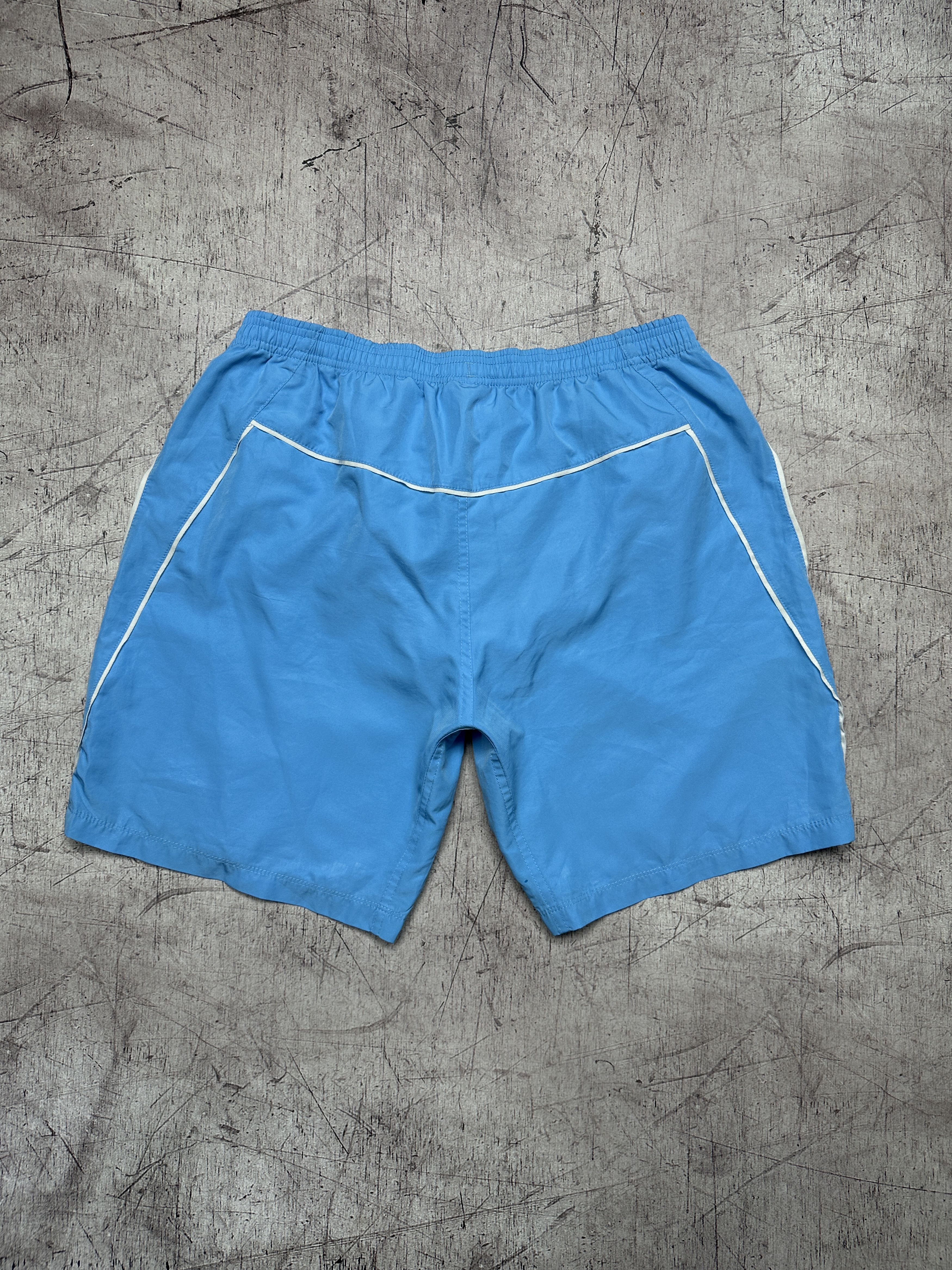 Umbro Umbro Mens Nylon Shorts Size US 34 / EU 50 - 8 Thumbnail
