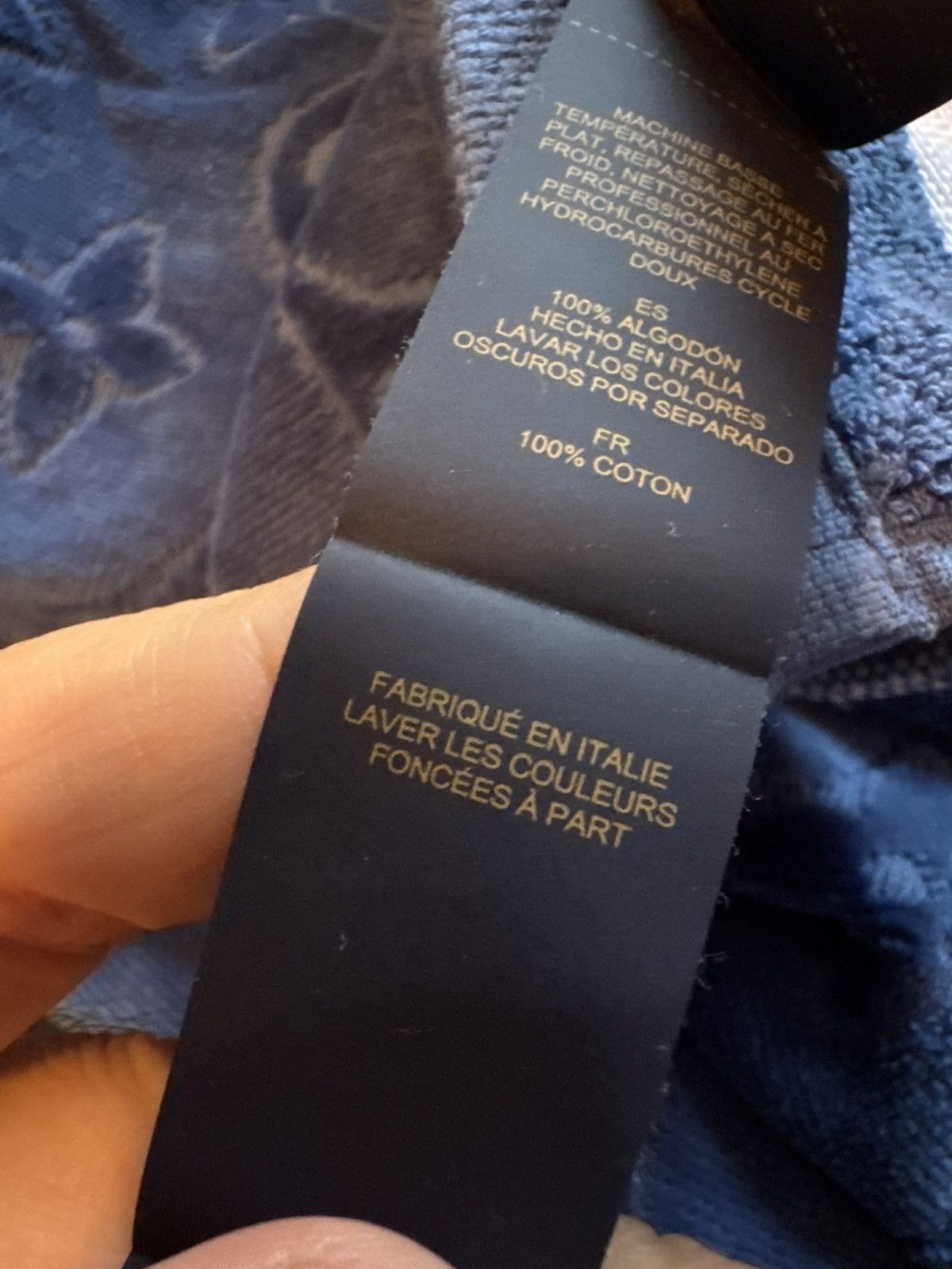 Louis Vuitton LOUIS VUITTON beach towel sizes in photos by tape measure Size ONE SIZE - 21 Thumbnail
