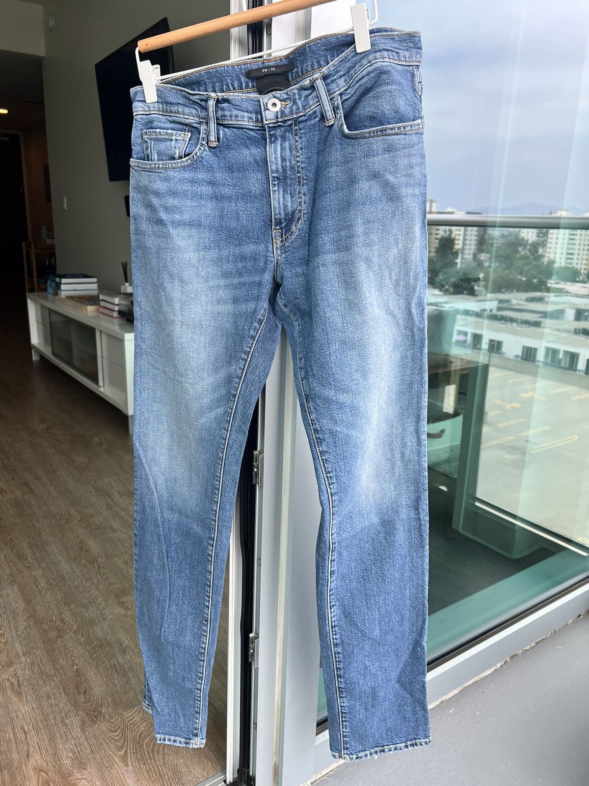 Vince Blue Jeans Size 32