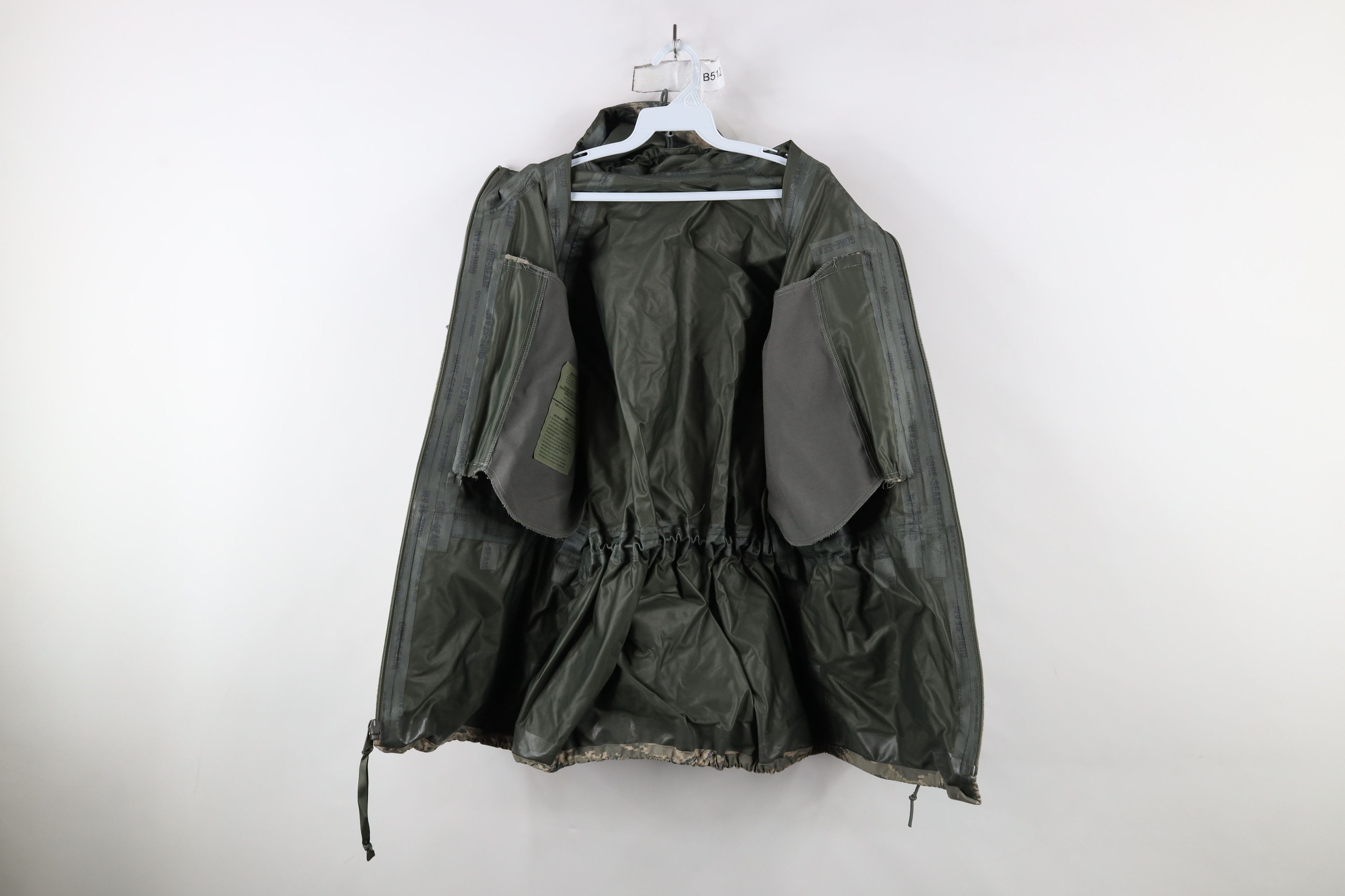 Vintage Vintage US Military Waterproof Stripe Camouflage Jacket Size US M / EU 48-50 / 2 - 9 Thumbnail