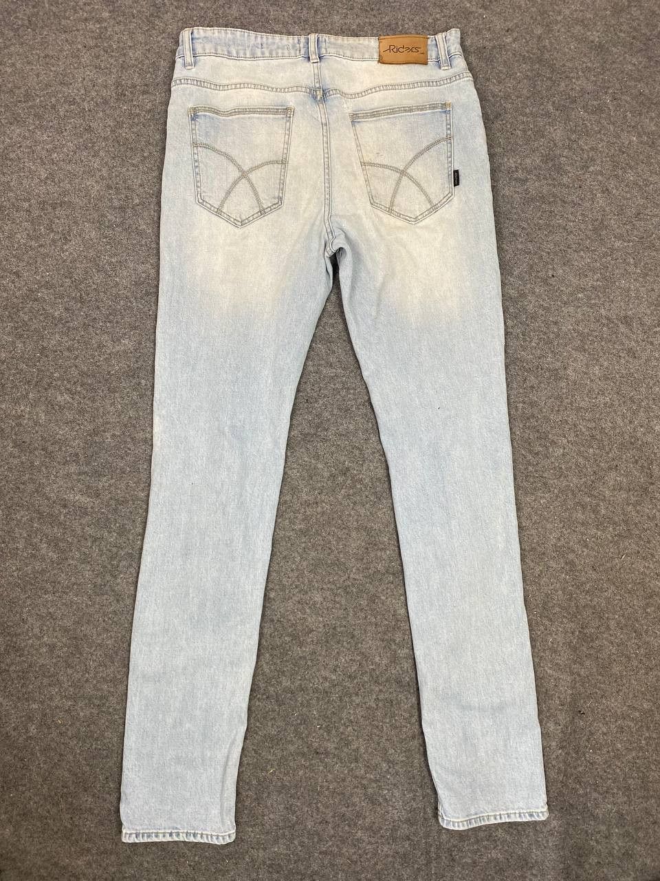 Lee rider by lee lightwash distressed denim Size US 35 - 1 Thumbnail