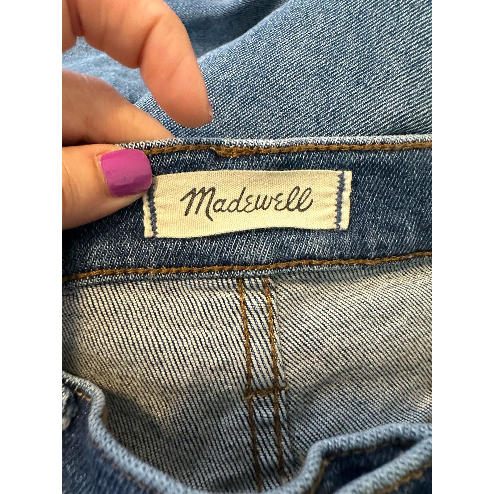 Madewell Madewell high rise buttoned distressed hems jeans size 26 Size 26" / US 2 / IT 38 - 3 Thumbnail