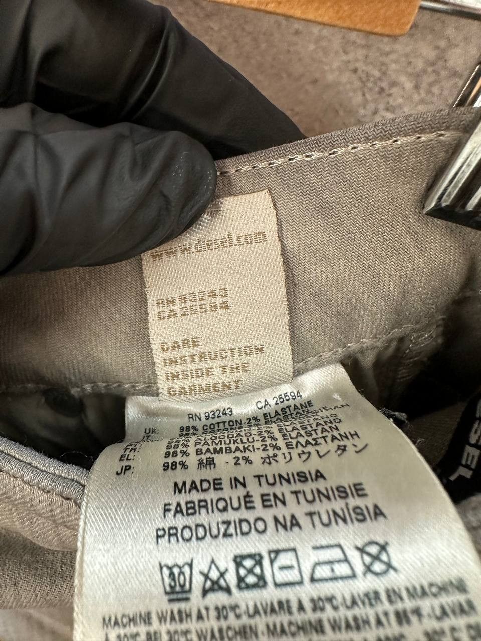 Diesel Diesel Fayza D.N.A. f/w 2016 Boyfriend Distressed Jeans Size 26" / US 2 / IT 38 - 16 Thumbnail