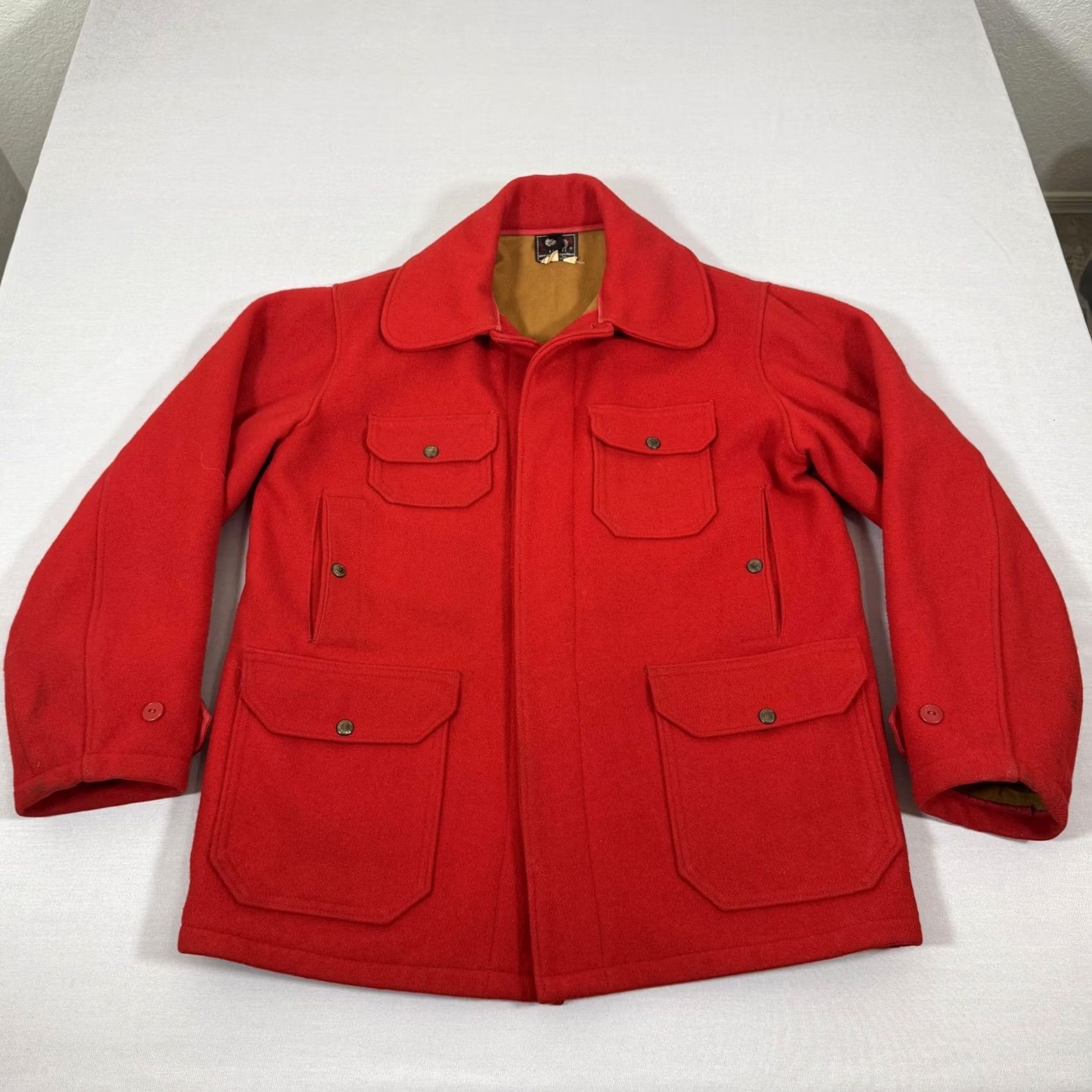 Vintage VINTAGE Woolrich Red Wool Hunting Coat Mens 42 Mackinaw Cruiser Parka 60s USA Size US XS / EU 42 / 0 - 2 Thumbnail