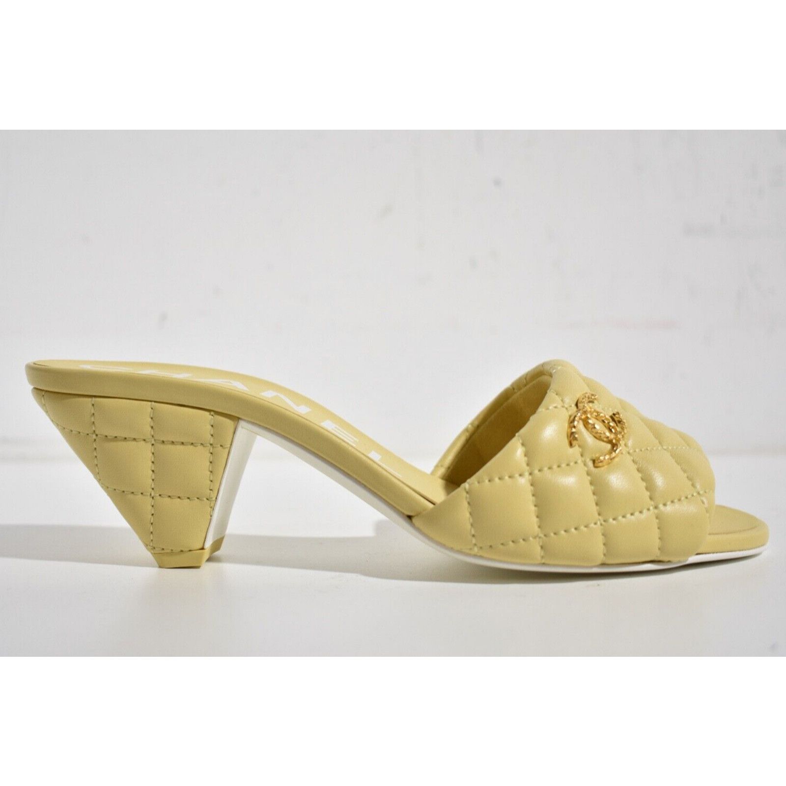 Chanel 22P Quilted CC Logo Cone Heel Mule Slide Sandal 41.5 Size US 11.5 / IT 41.5 - 2 Thumbnail