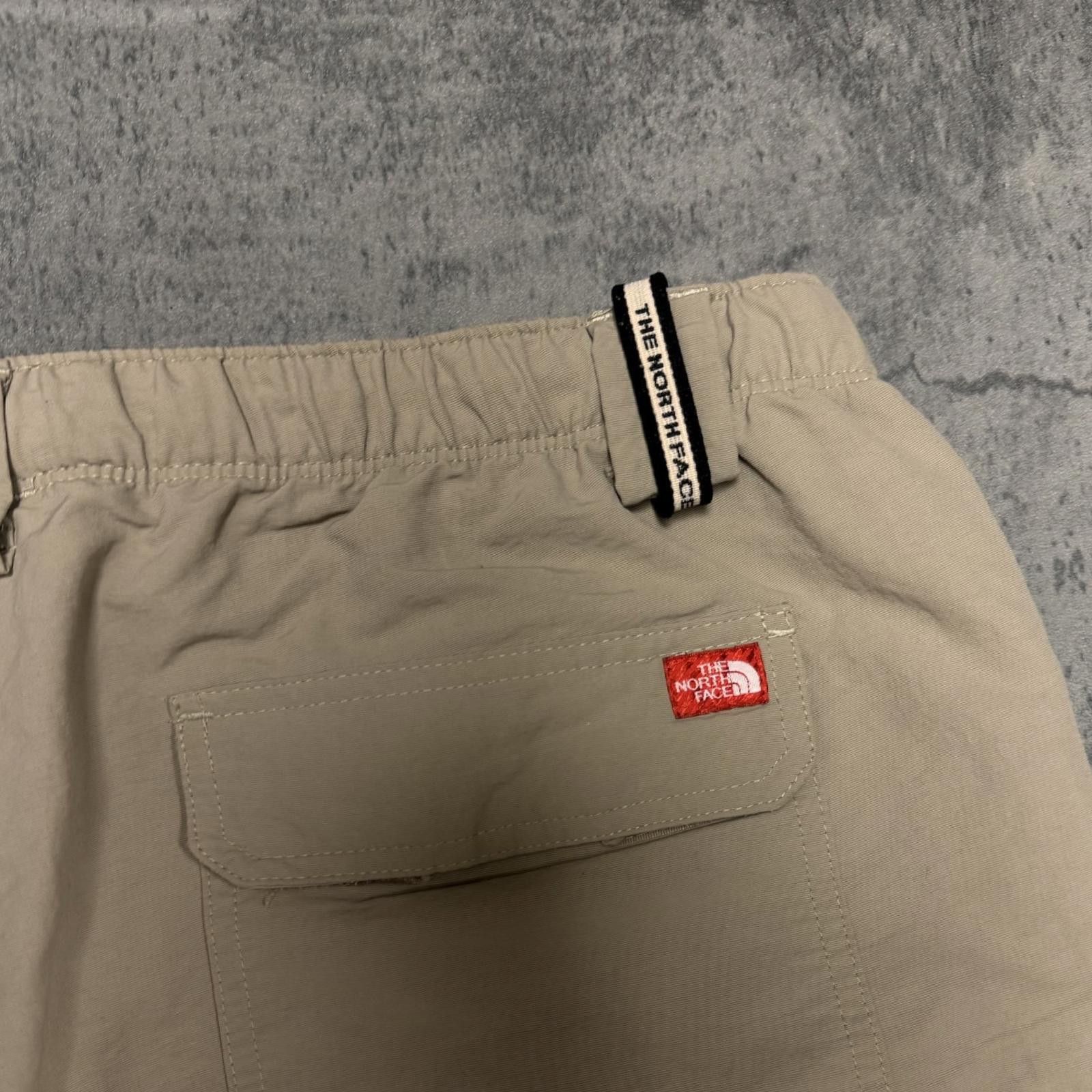 The North Face The North Face Utility Hiking Shorts -- L -- Size US L / EU 52-54 / 3 - 5 Thumbnail