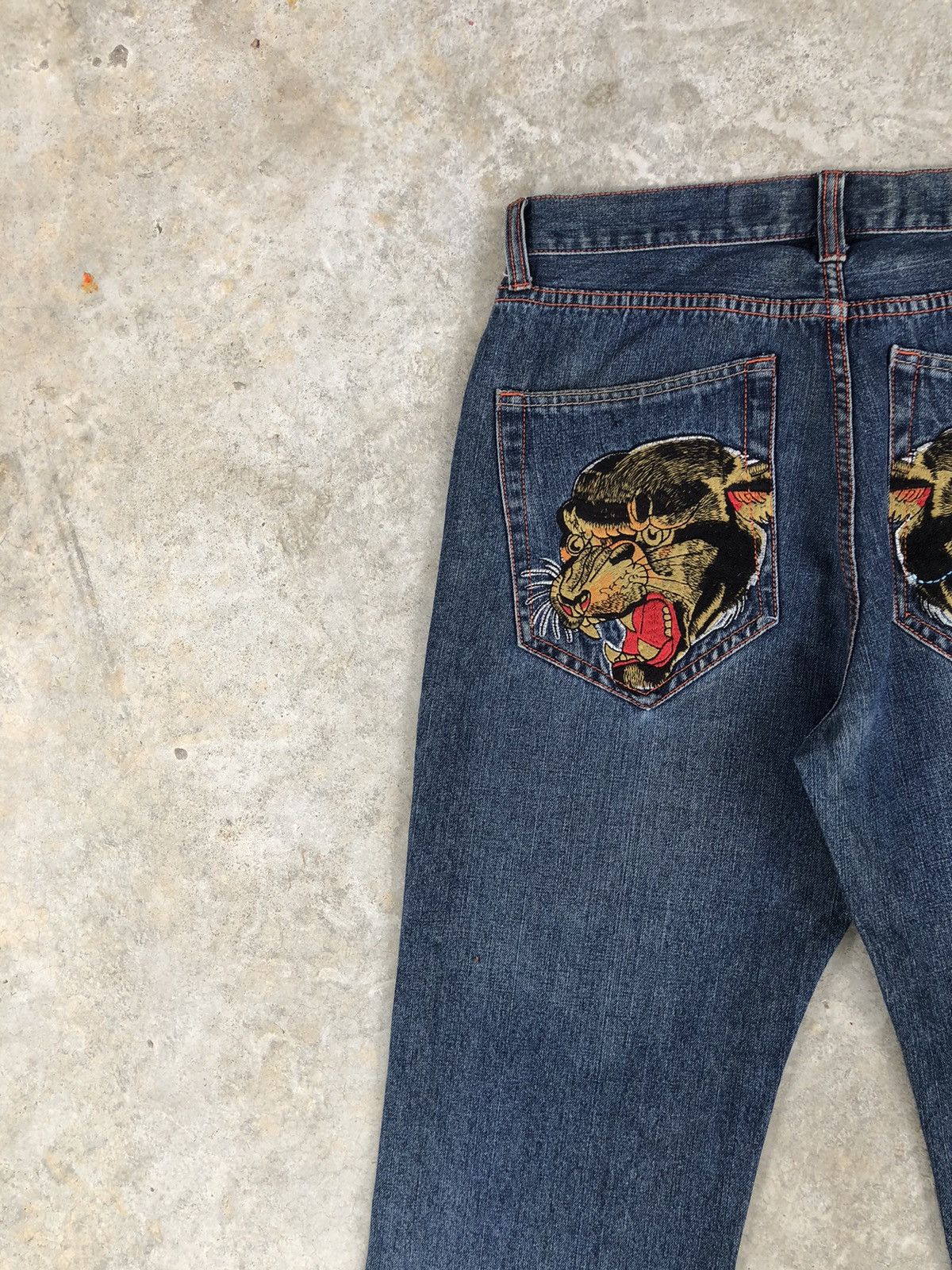Christian Audigier Ed Hardy Embroidered Jeans Distressed Size US 34 / EU 50 - 9 Thumbnail
