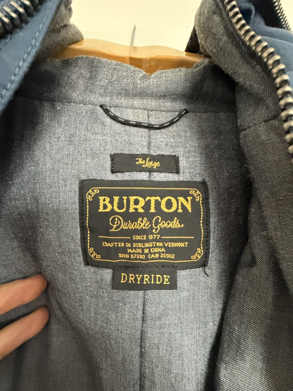 Burton Burton parka with removable fur liner hood Size US L / EU 52-54 / 3 - 3 Thumbnail
