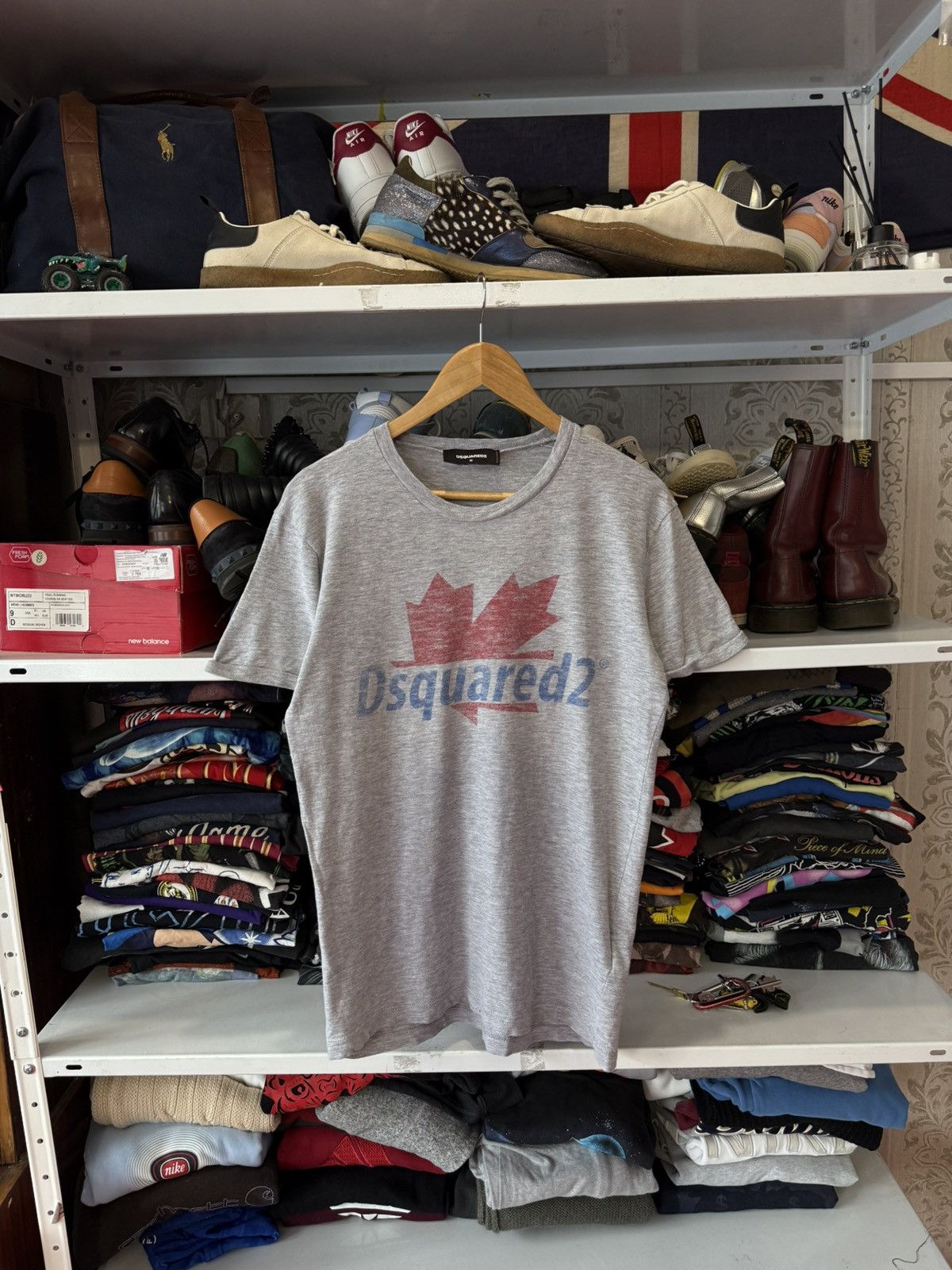 Dsquared2 Vintage Dsquared2 T Shirt Y2K Style Rare Japanese Luxury Size US M / EU 48-50 / 2 - 1 Thumbnail