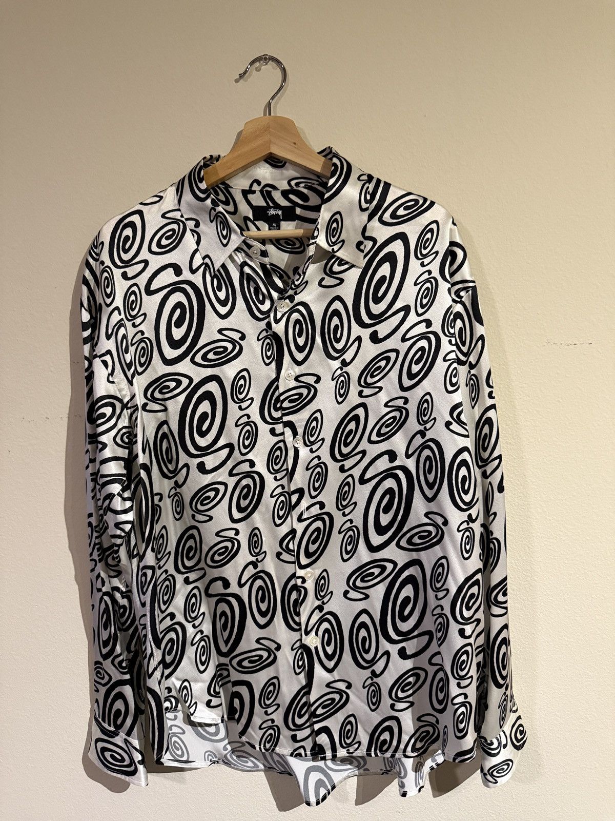 Stussy Stussy swirly S silk button up shirt Size US M / EU 48-50 / 2 - 1 Thumbnail