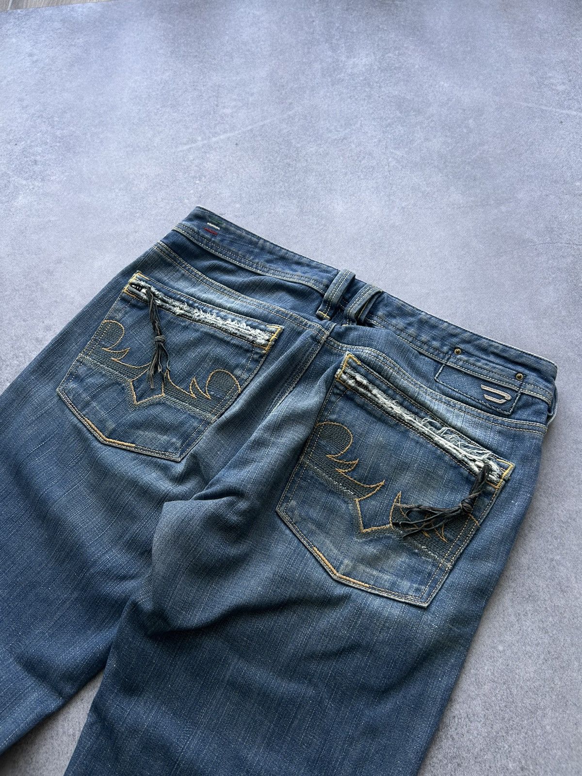 Diesel × Vintage Vintage Diesel Yarik distressed jeans mens y2k Size US 32 / EU 48 - 3 Thumbnail