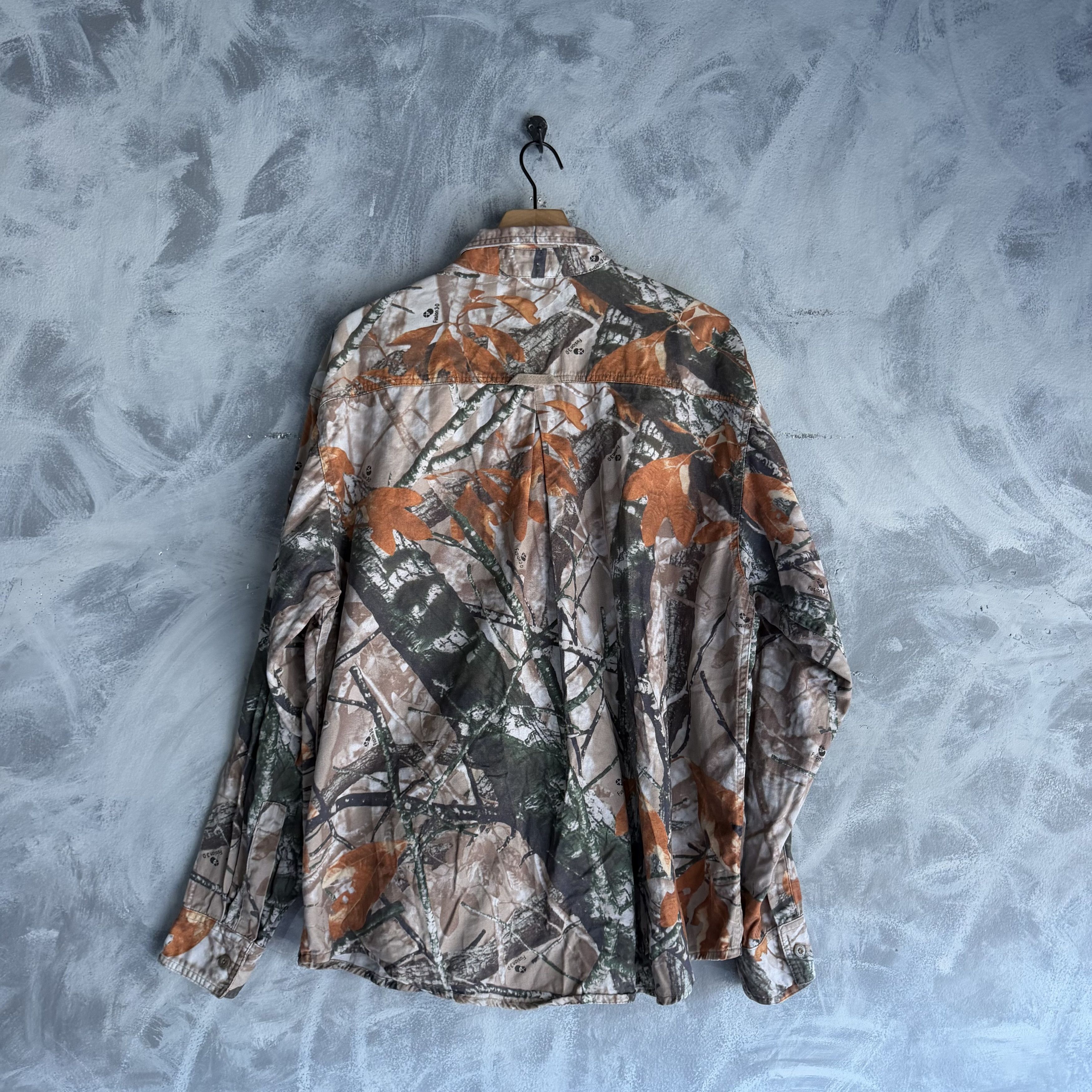 Other Vtg Y2K Outfitters Ridge Button Shirt Camo Fusion 3D Size US XL / EU 56 / 4 - 5 Thumbnail