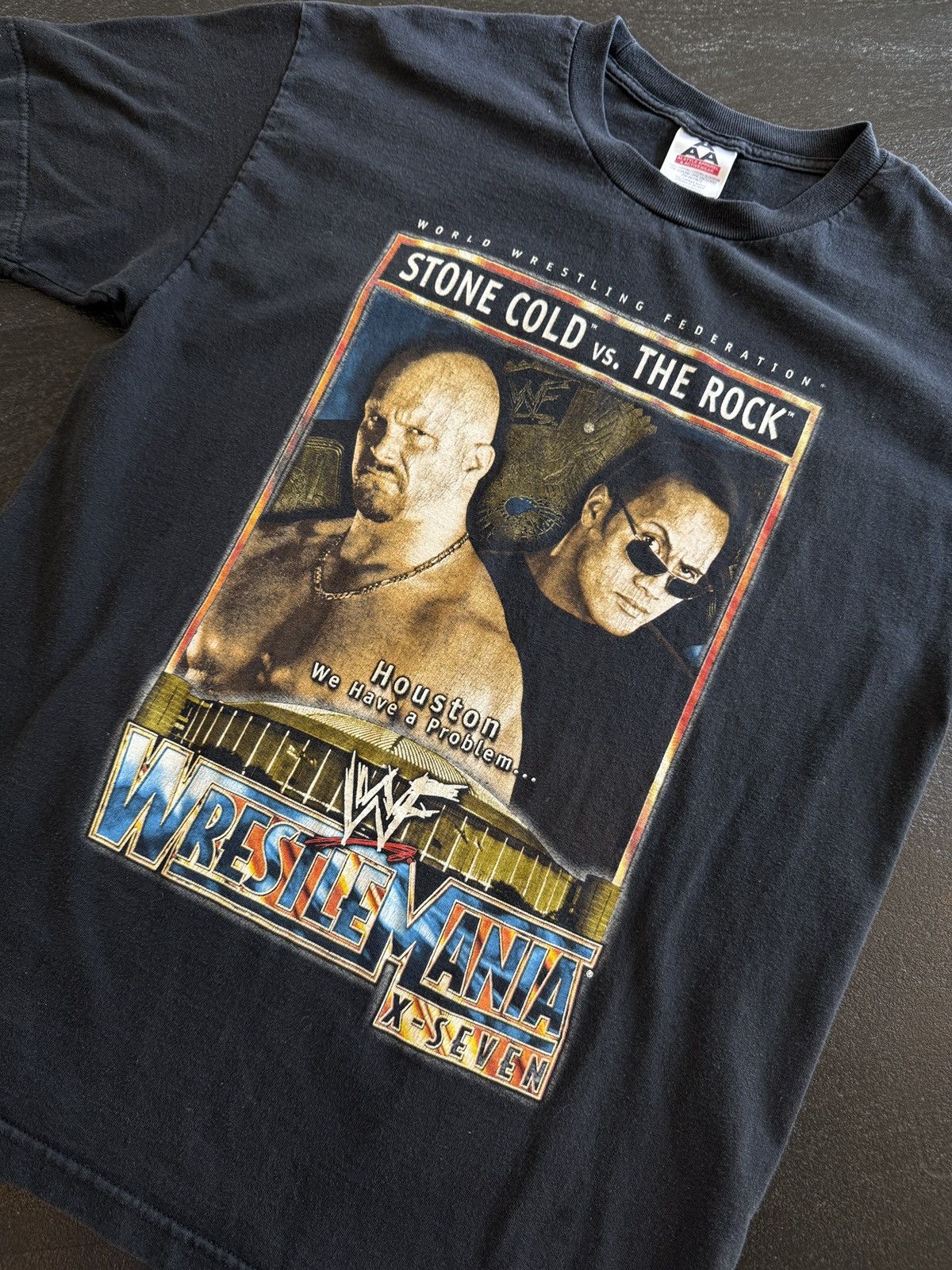 Vintage Vintage WWF Wrestlemania 17 Stone Cold Vs. The Rock 2001 Size US L / EU 52-54 / 3 - 2 Thumbnail