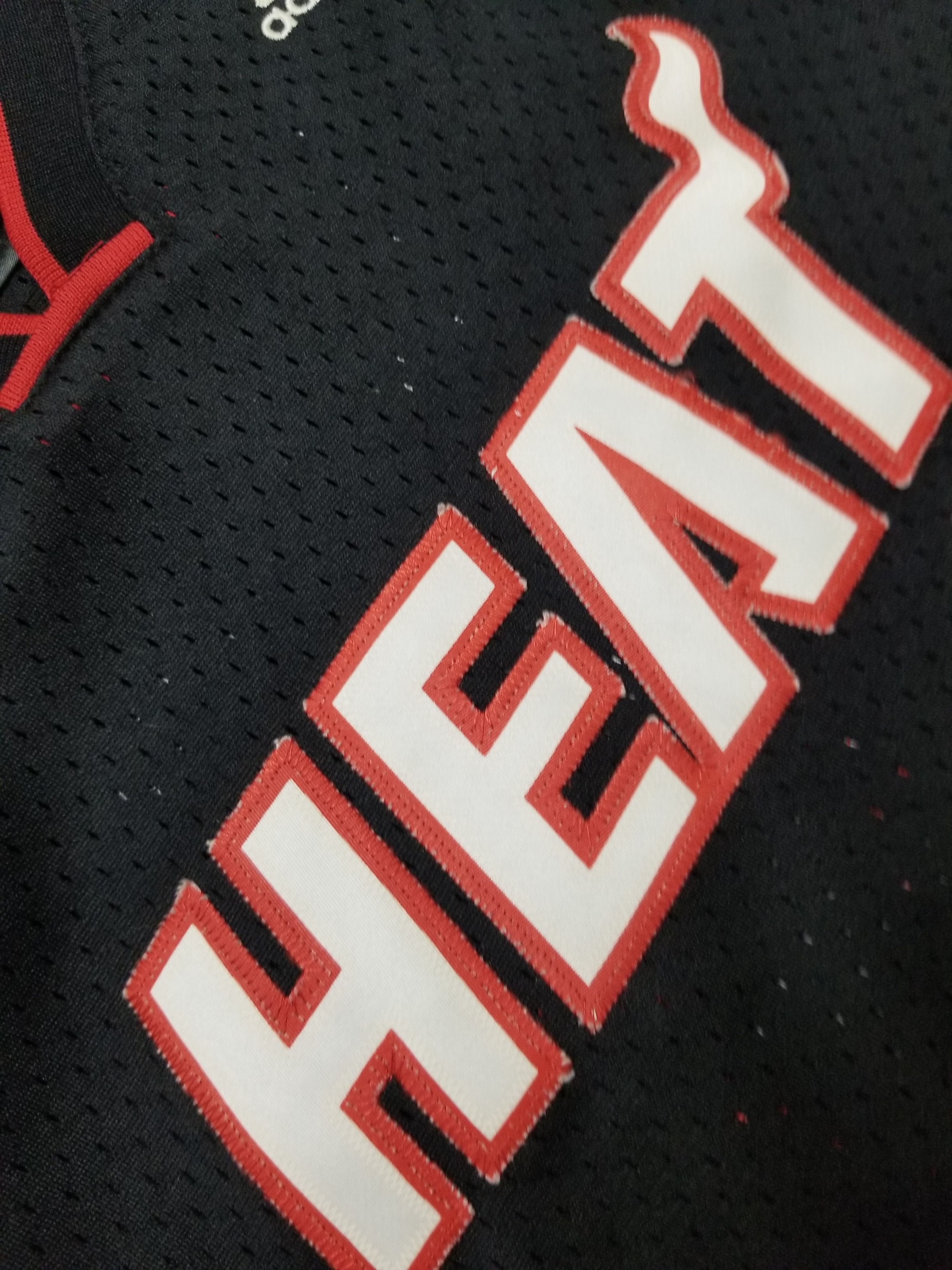 Adidas Miami Heat Wade NBA Swingman Jersey Youth L 14-16 Men's 2XS Size US XXS / EU 40 - 14 Thumbnail