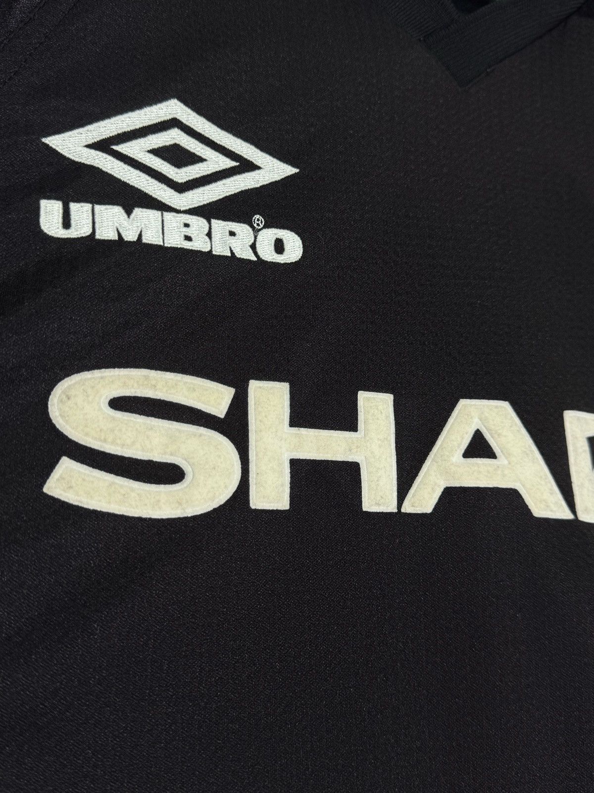 Umbro Umbro Manchester United 1998/99 Third Soccer Jersey Size US L / EU 52-54 / 3 - 6 Thumbnail