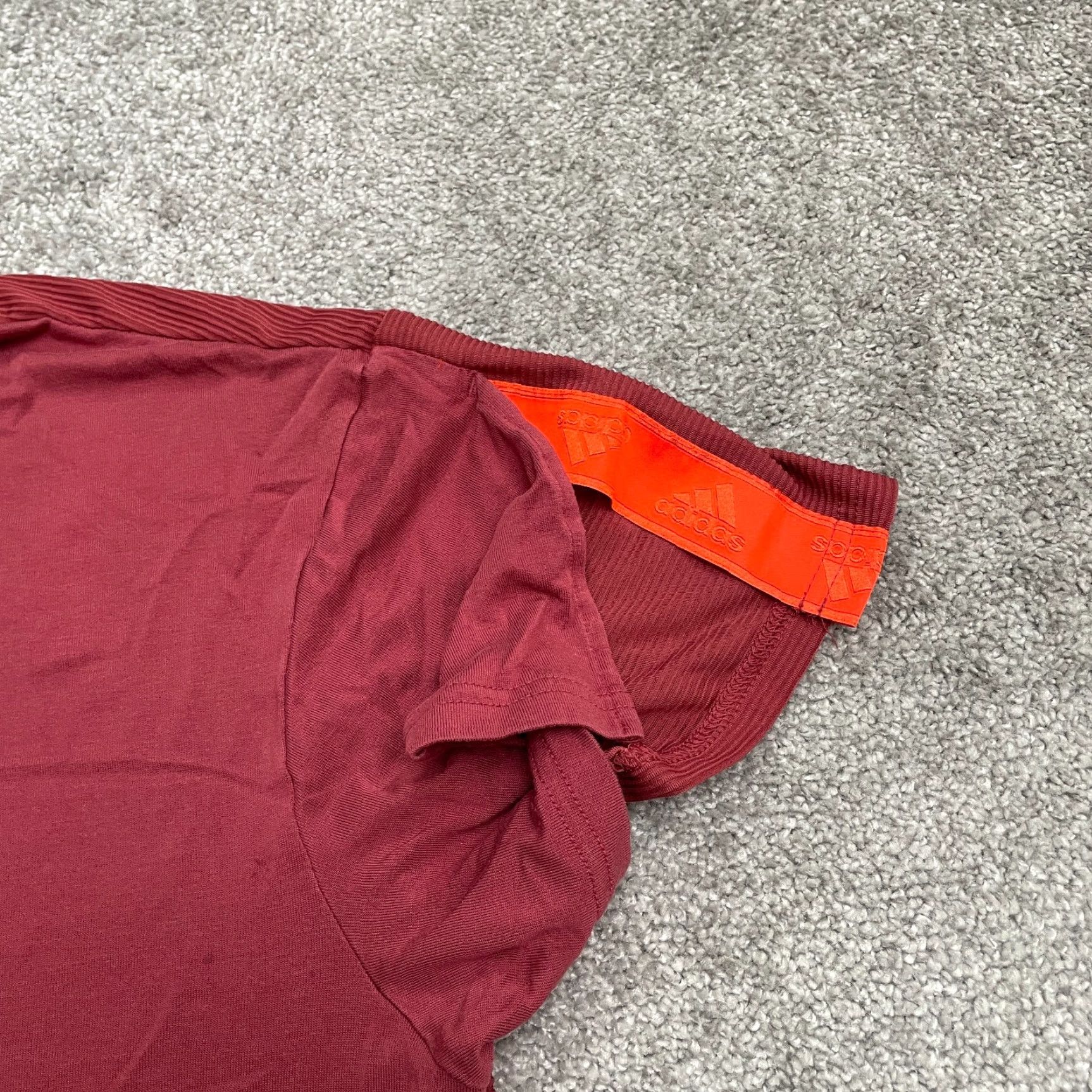 Adidas Adidas Active T-Shirt Womens Large Red Crew Neck Short Slit Sleeve Athletic Top Size L / US 10 / IT 46 - 3 Thumbnail