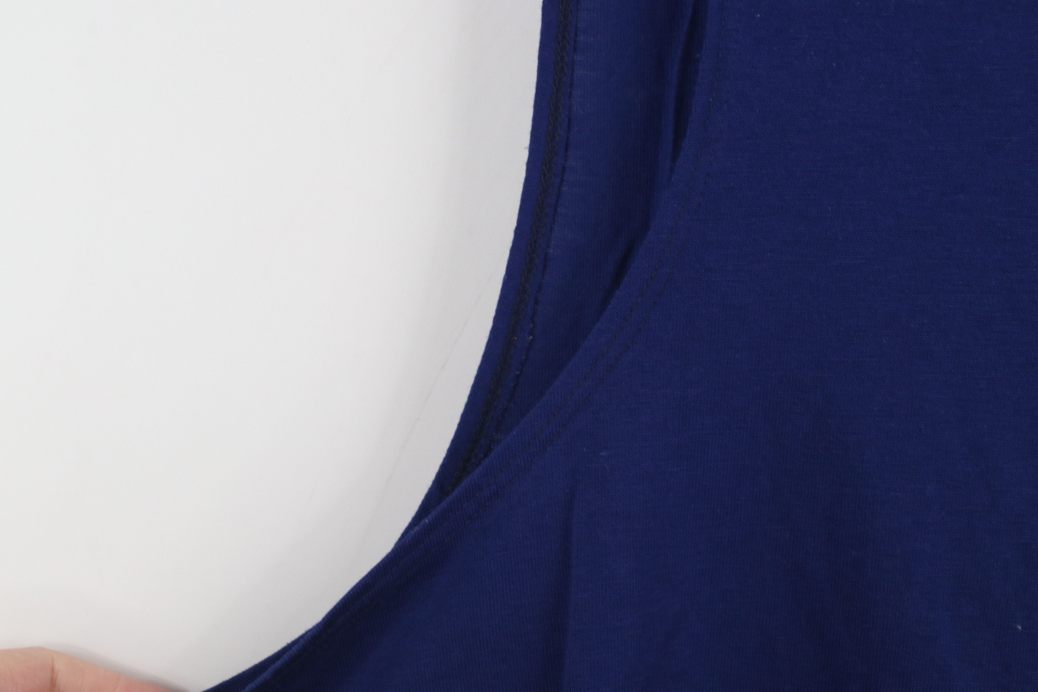 Vintage Vintage 90s Streetwear Faded Blank Tank Top T-Shirt Blue USA Size L / US 10 / IT 46 - 6 Thumbnail