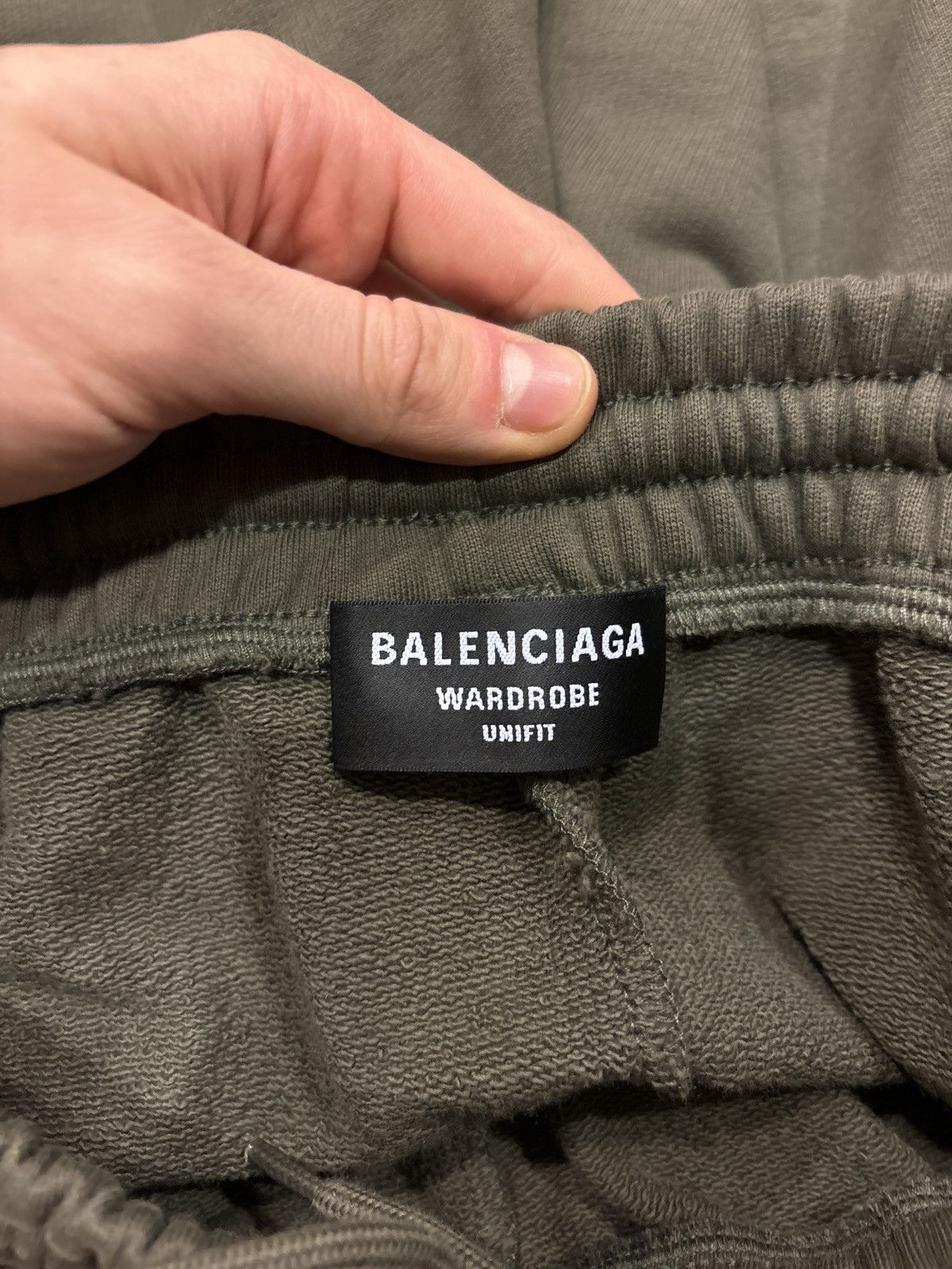 Balenciaga Balenciaga Olive Campaign Cotton Sweat Shorts Size US 34 / EU 50 - 3 Thumbnail