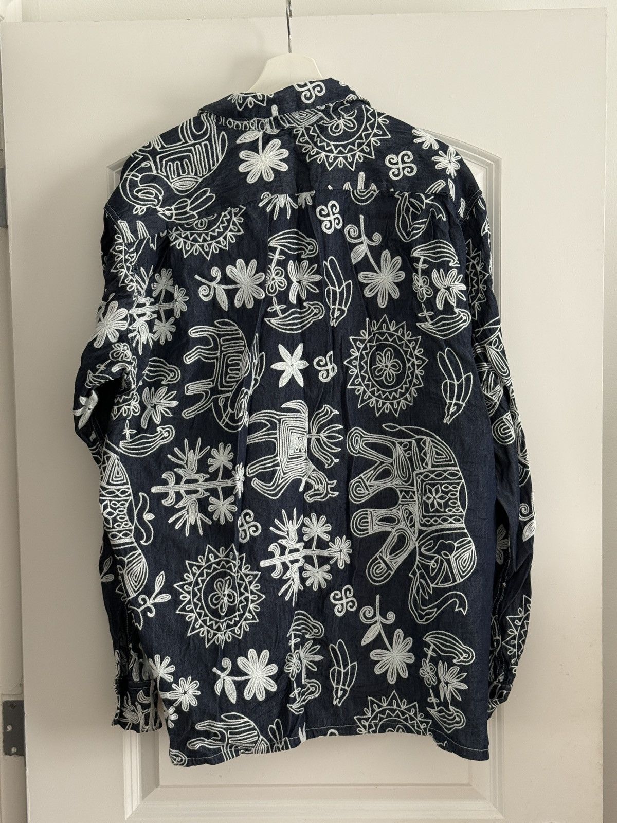Engineered Garments Engineered Garments Embroidered Denim Shirt Size US L / EU 52-54 / 3 - 4 Thumbnail
