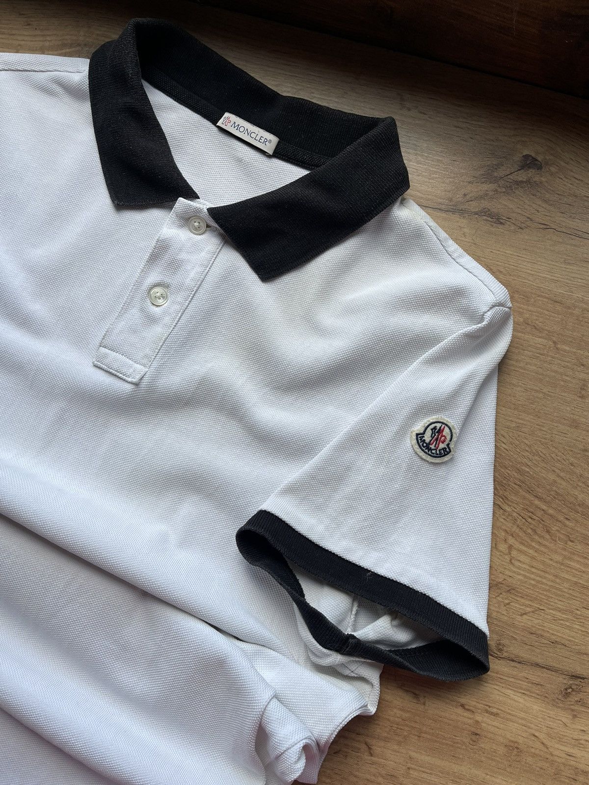 Moncler Moncler maglia polo short sleeve shirt white Size US S / EU 44-46 / 1 - 3 Thumbnail