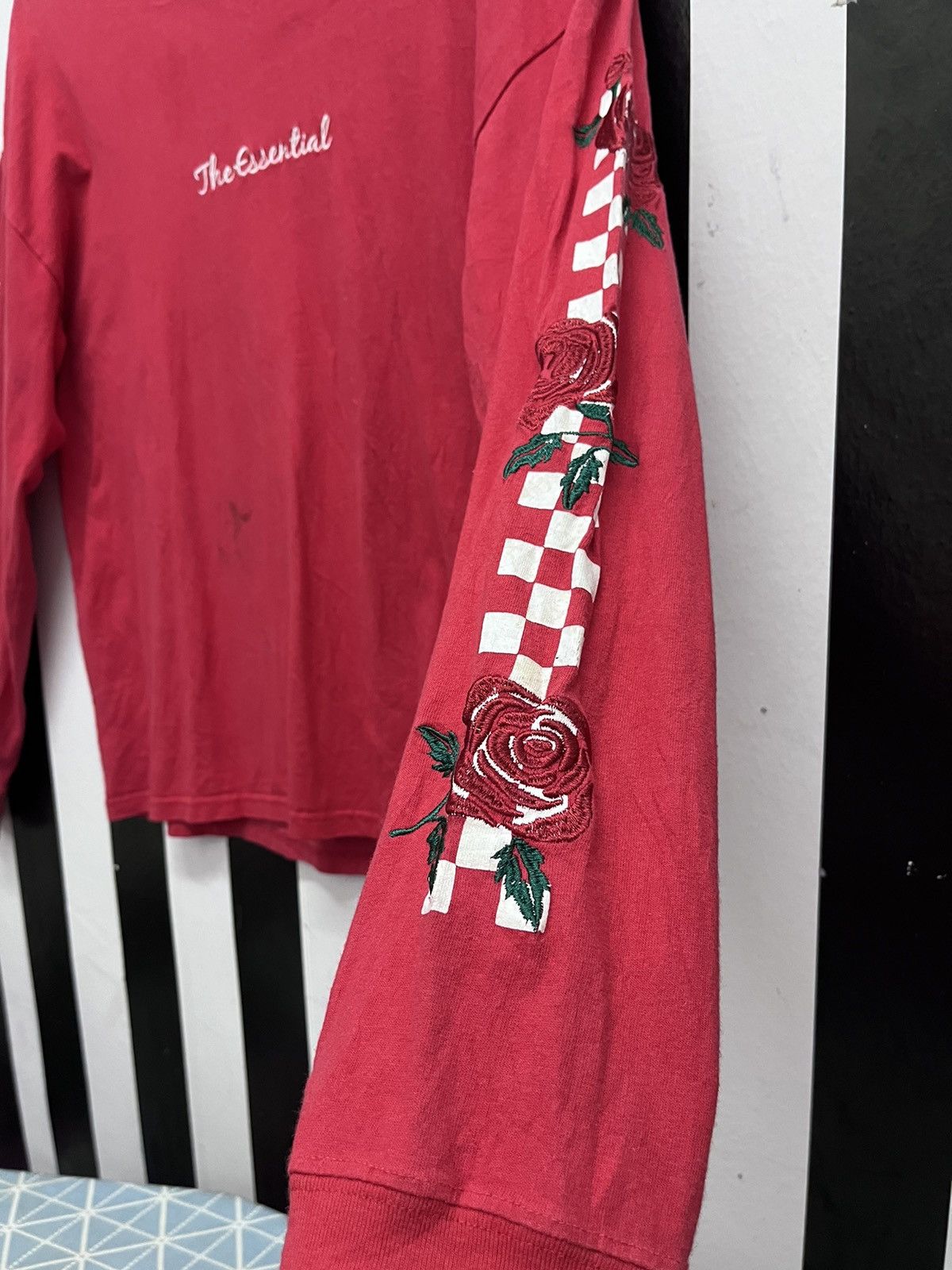 Other Rose embroidery long sleeve Size US M / EU 48-50 / 2 - 4 Thumbnail