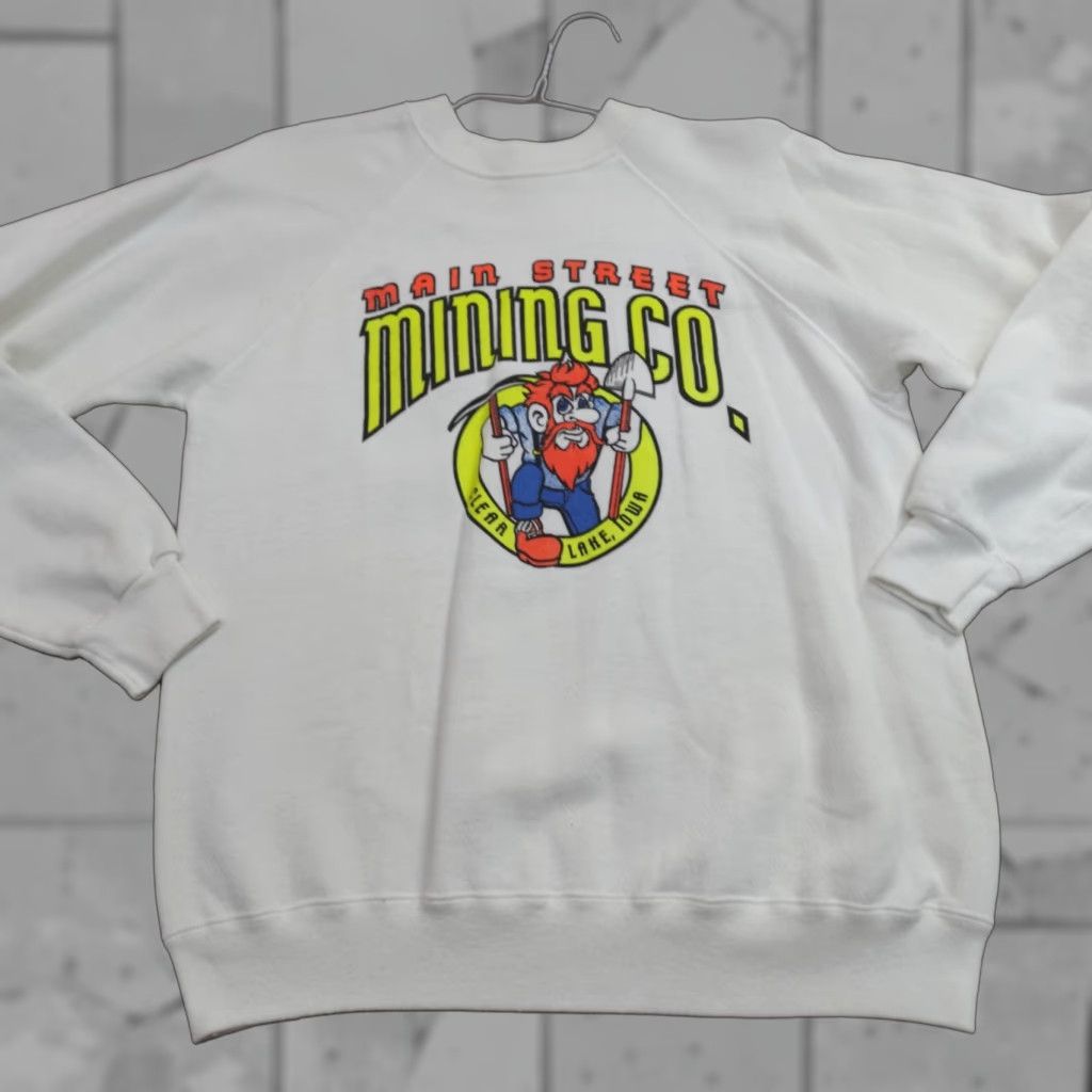 Vintage VINTAGE Clear Lake Sweatshirt Main Street Mining Iowa White USA Made M Sweatshirt Men Medium Pullover Cotton Blend Jersey USA 90s Size US M / EU 48-50 / 2 - 1 Thumbnail