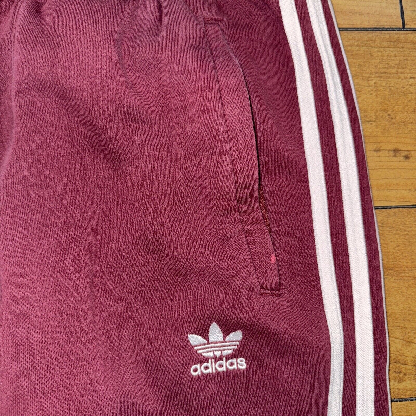 Adidas × Japanese Brand × Vintage Adidas Jogger Sweatpants Burgundy Small 26x28 Size US 26 / EU 42 - 3 Thumbnail