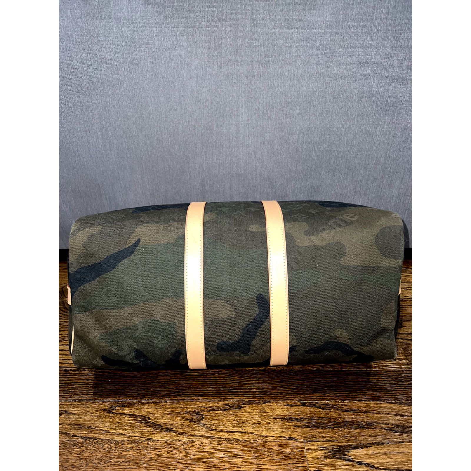 Louis Vuitton Louis Vuitton Supreme Keepall Bandouliere Travel Bag Size ONE SIZE - 8 Thumbnail