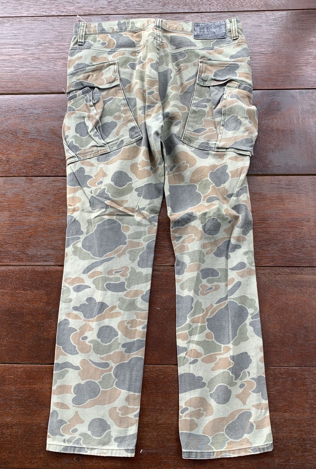 Black Label Black Label Frogskin camo multi pocket cargo pants Size US 36 / EU 52 - 1 Thumbnail