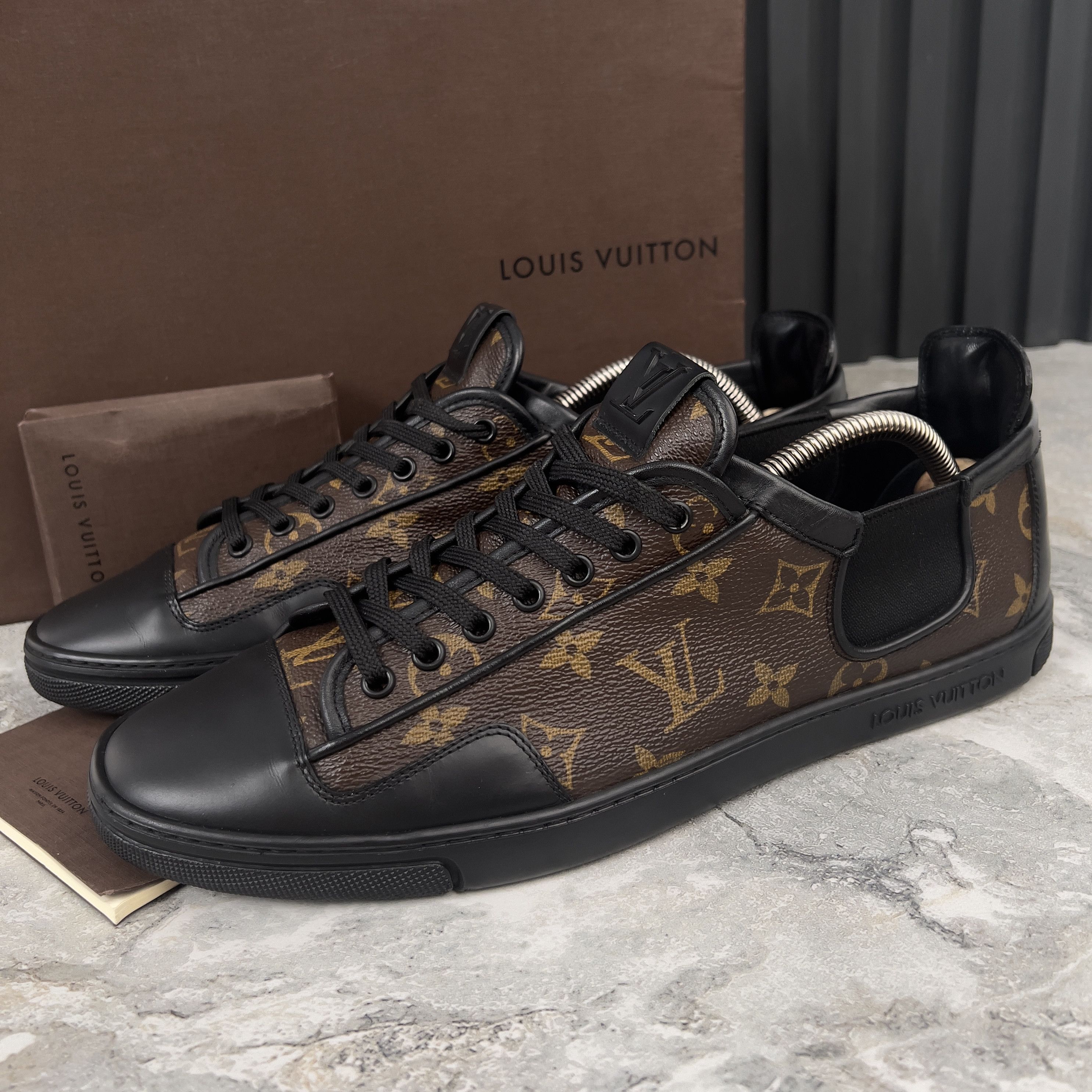 Louis Vuitton Louis Vuitton Slalom Monogram Canvas Sneakers Leather Size US 9.5 / EU 42-43 - 1 Thumbnail