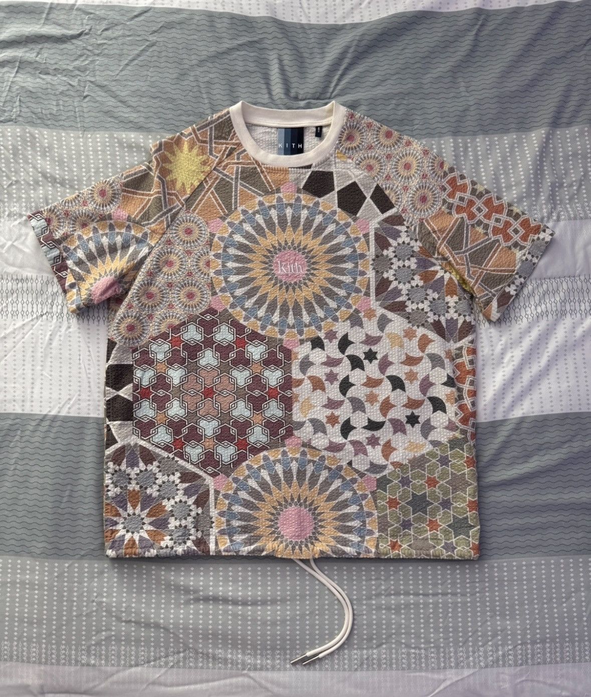 Kith Kith Howard Moroccan Tile Print Seersucker Tee | Grailed