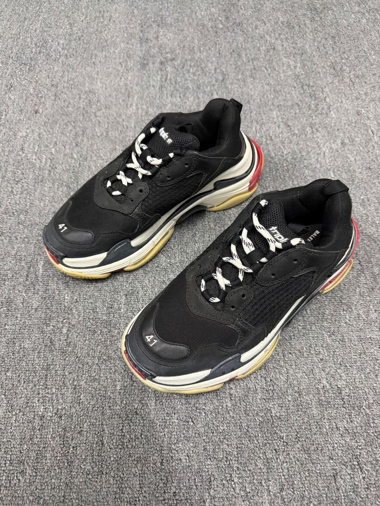 Balenciaga Balenciaga Triple S Black and Red Sneakers Size US 8 / EU 41 - 1 Thumbnail