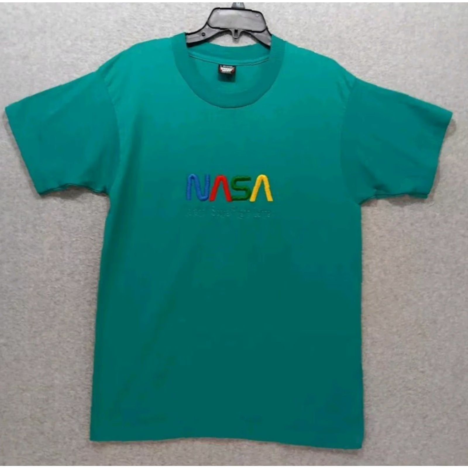 Vintage VINTAGE Screen Stars Best NASA Marshall Space Flight Center T-Shirt L Green Unisex Adults Crew Neck Short Sleeve Embroidered USA RARE Size US L / EU 52-54 / 3 - 2 Thumbnail